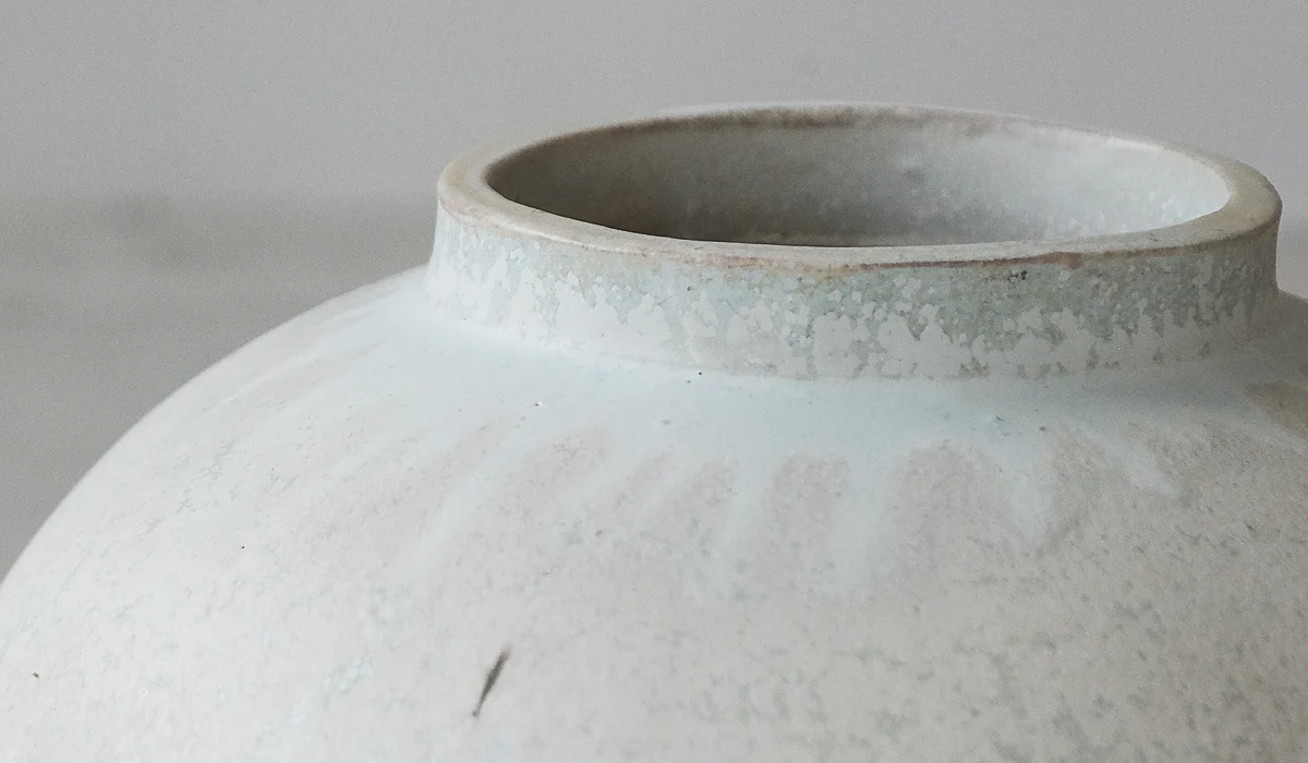 Clair Catillaz Round Mint Crystal Vessel - Image 4