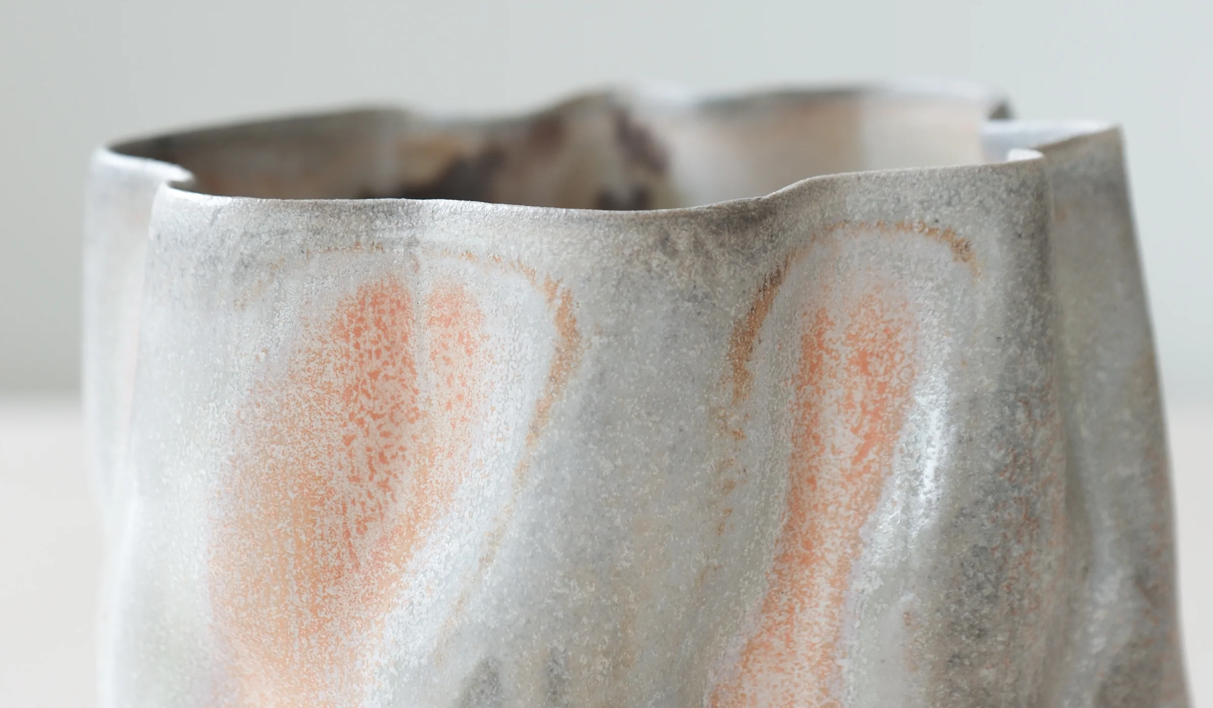 Clair Catillaz Wavy Sugar Skin Vessel - Image 12