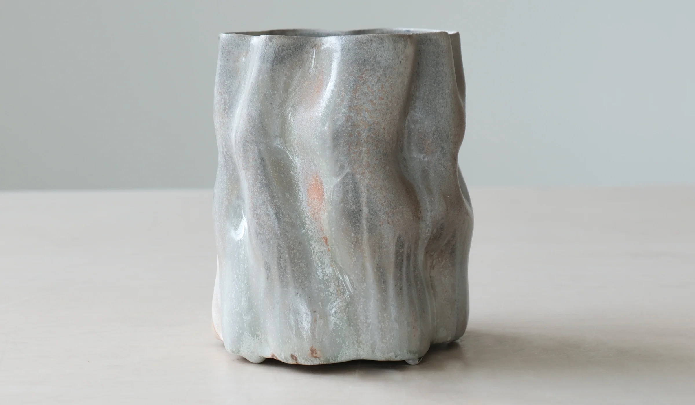 Clair Catillaz Wavy Sugar Skin Vessel - Image 4