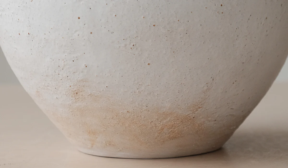 Clair Catillaz White Weed Vessel - Image 11