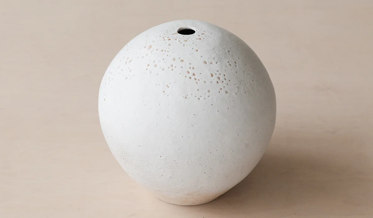 Clair Catillaz White Weed Vessel - Image 13