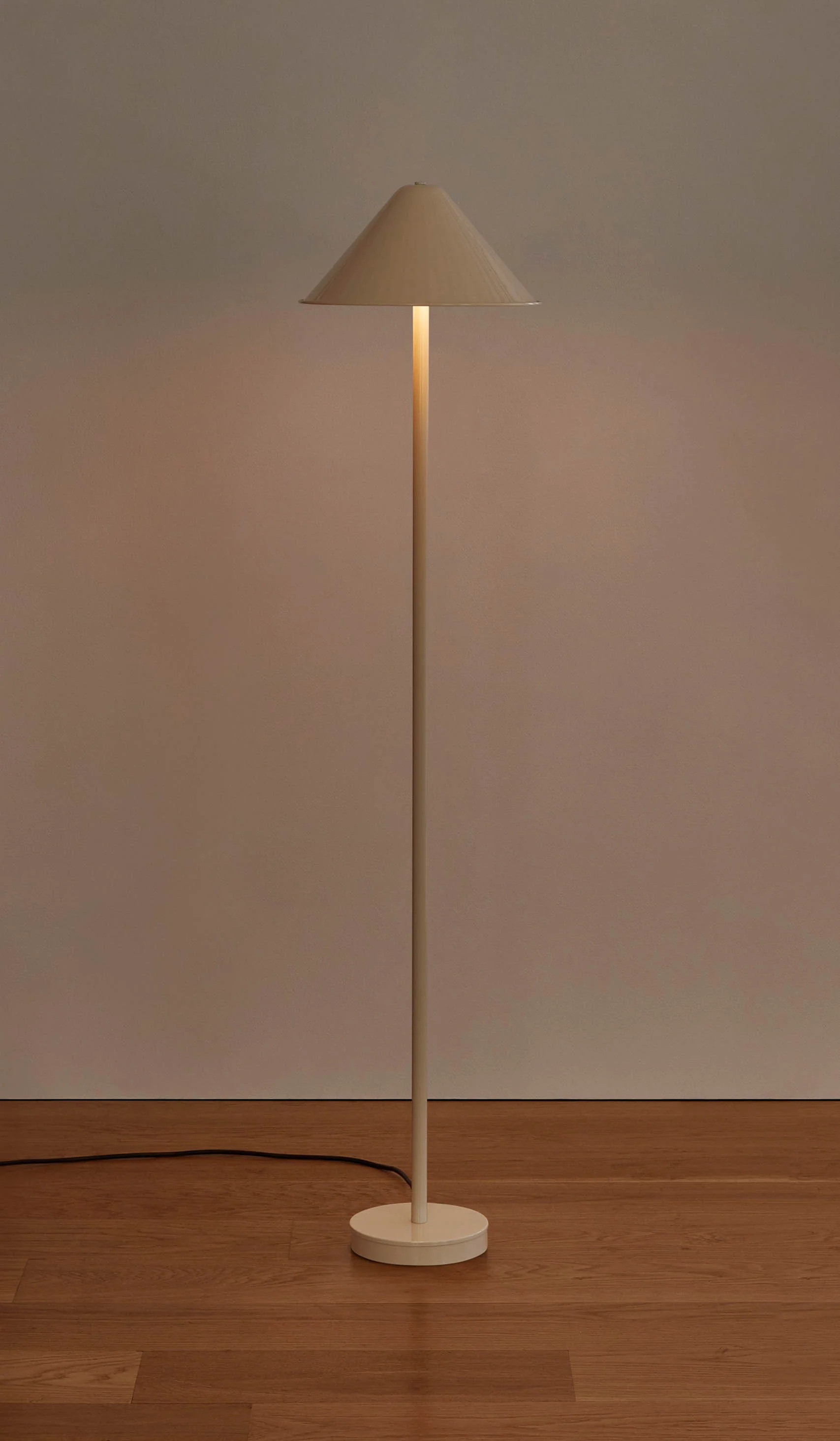 In Common With Eave Floor Lamp - Image 22