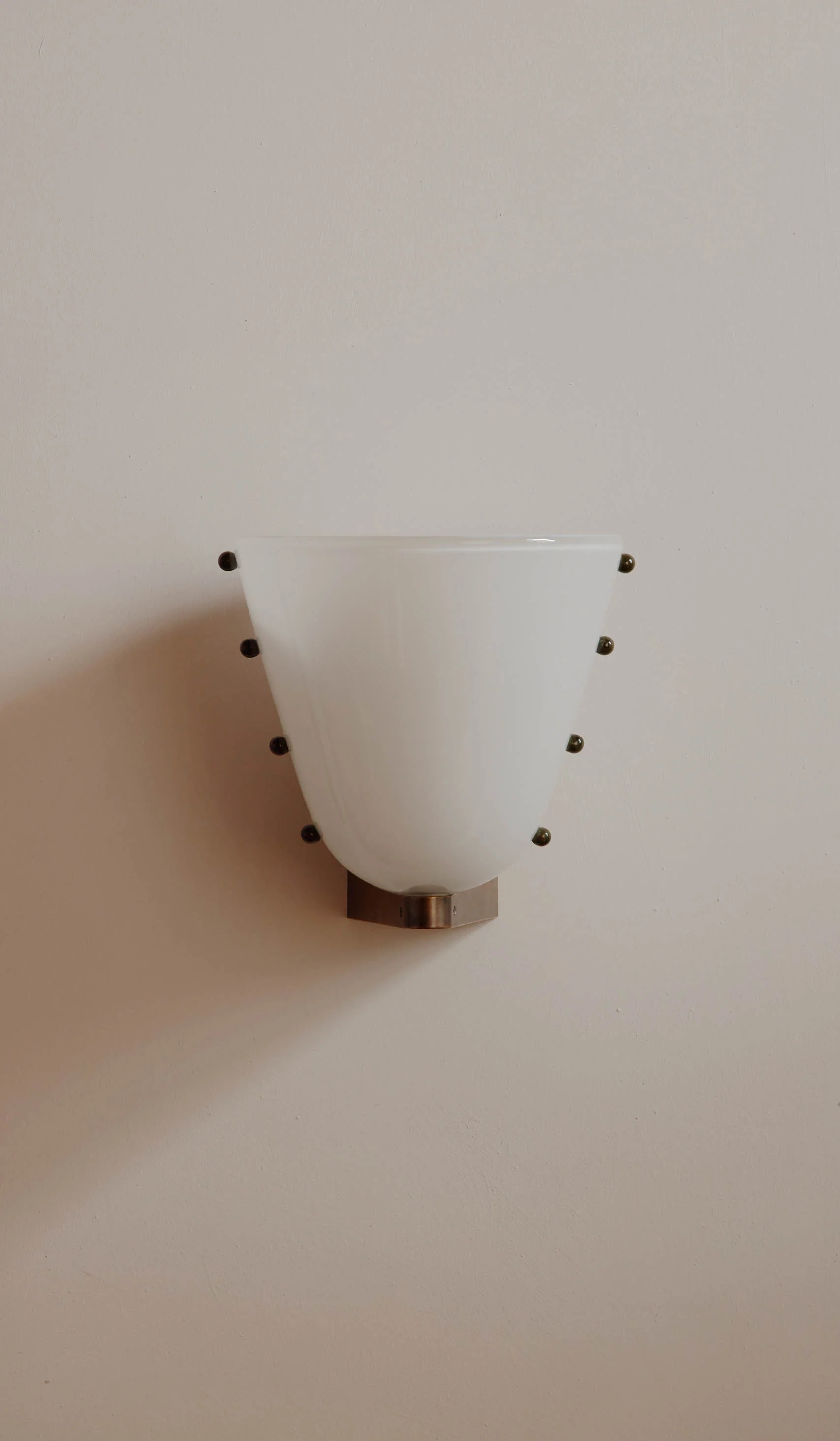 In Common With Medium Blown Glass Gemma Sconce - Image 10