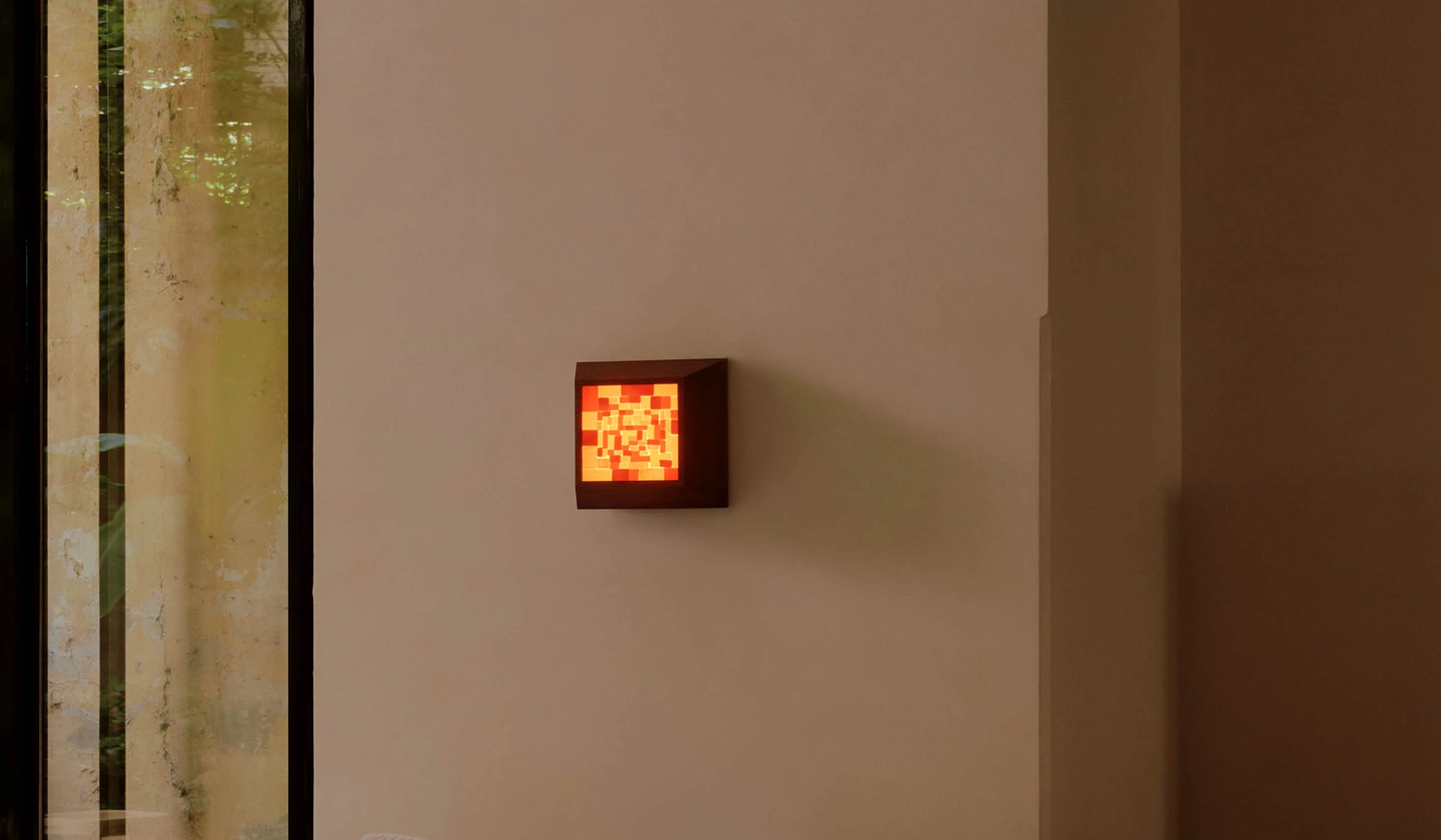 In Common With Medium Mira Surface Mount - Image 7