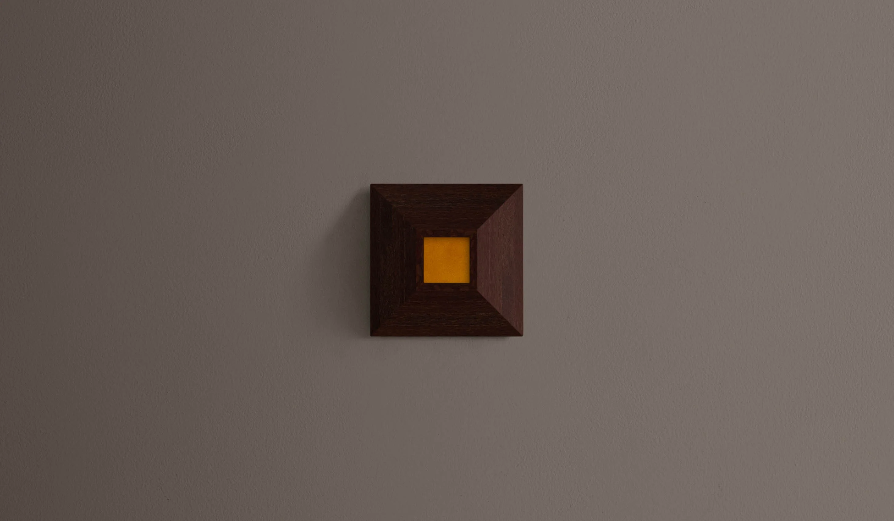 In Common With Small Mira Surface Mount - Image 14
