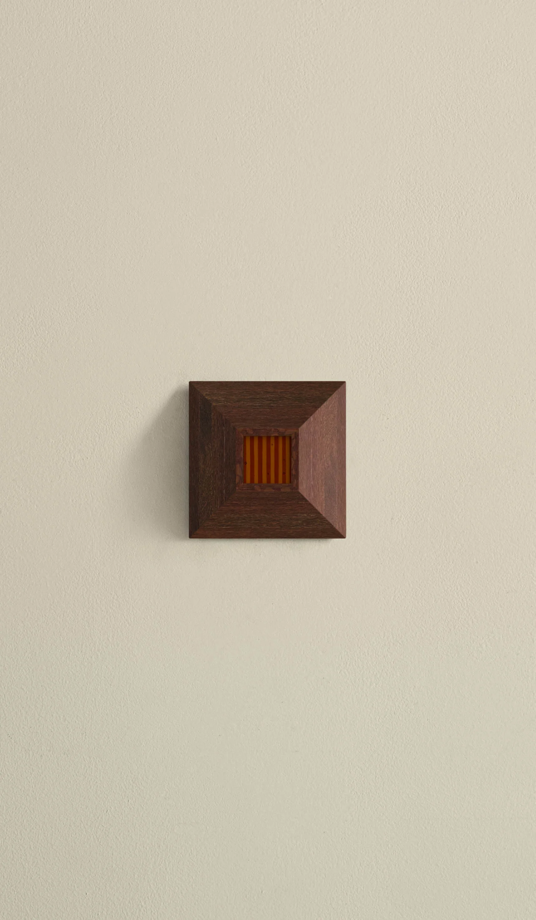 In Common With Small Mira Surface Mount - Image 3