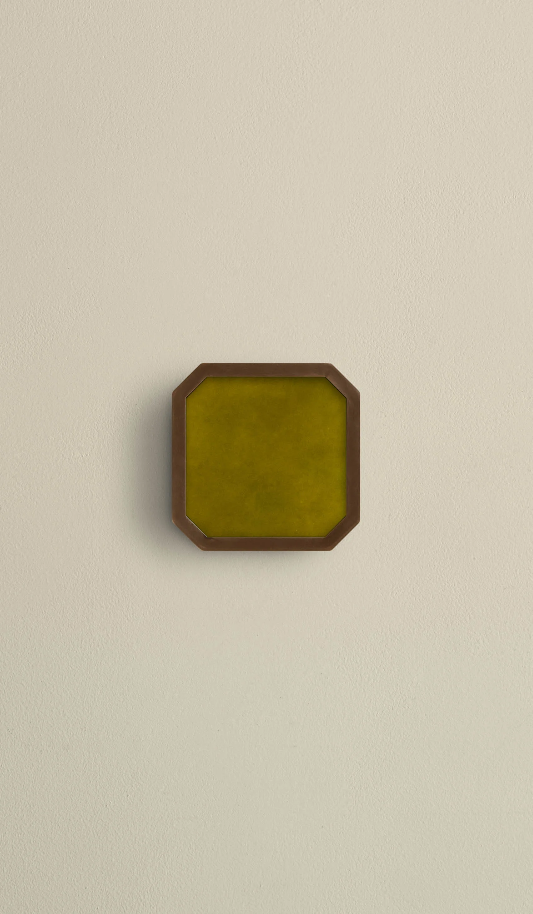 In Common With Small Strata Surface Mount - Image 32