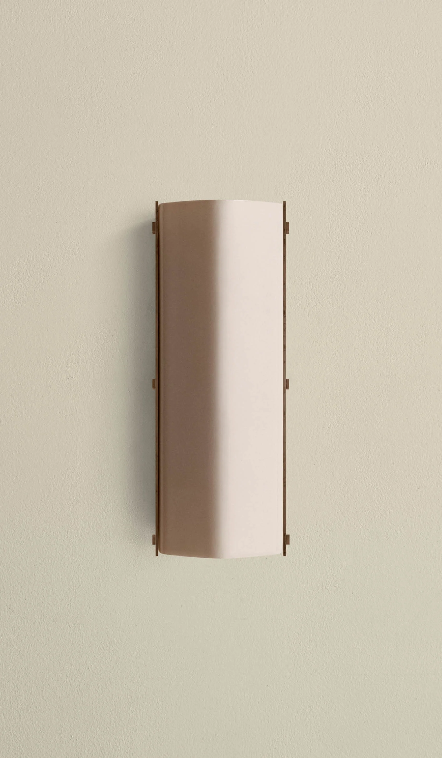 In Common With Small Verso Surface Mount - Image 19