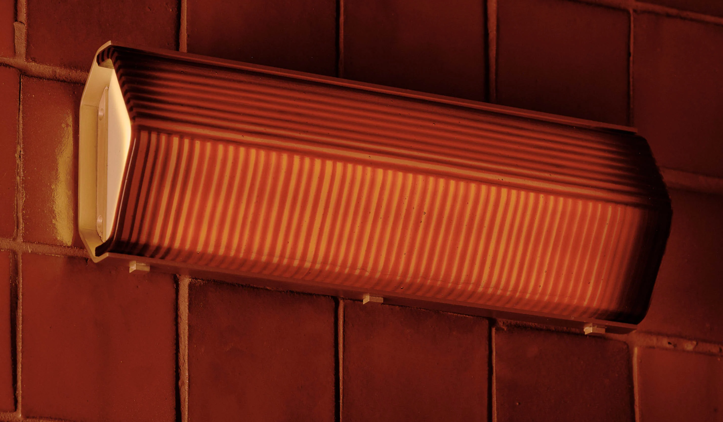 In Common With Small Verso Surface Mount - Image 28