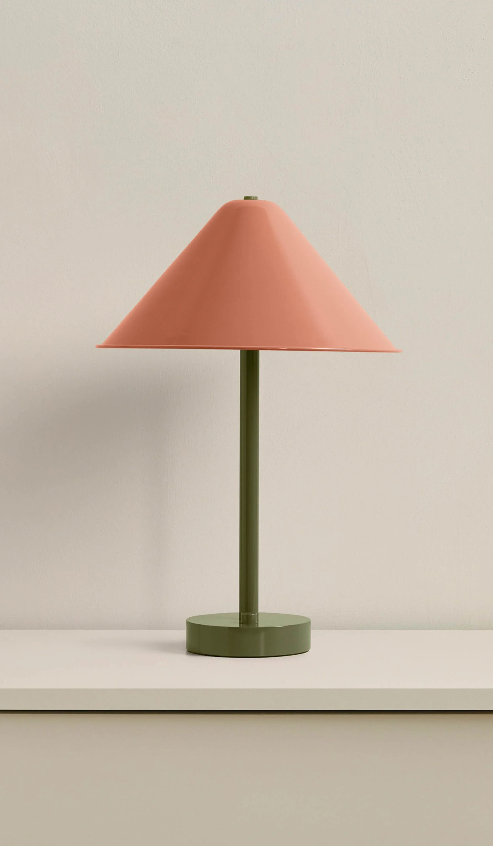In Common With Eave Table Lamp - Image 8