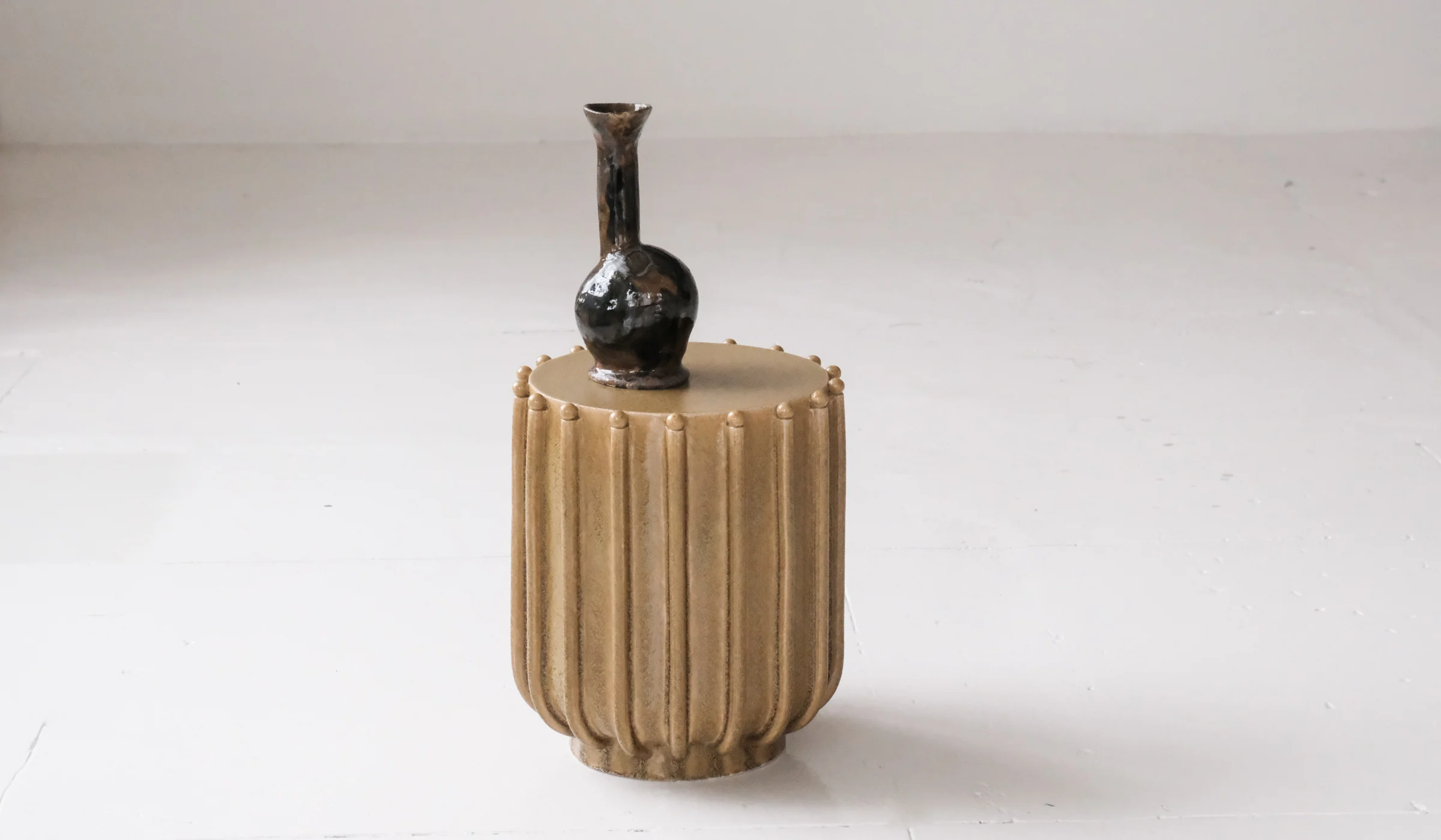 IN STOCK Devin Wilde Table No. III - Image 17