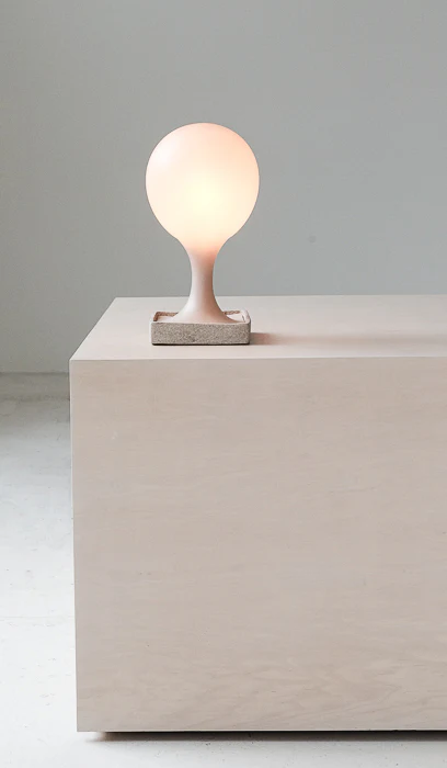 James Cherry Echo 1 Table Lamp - Image 3