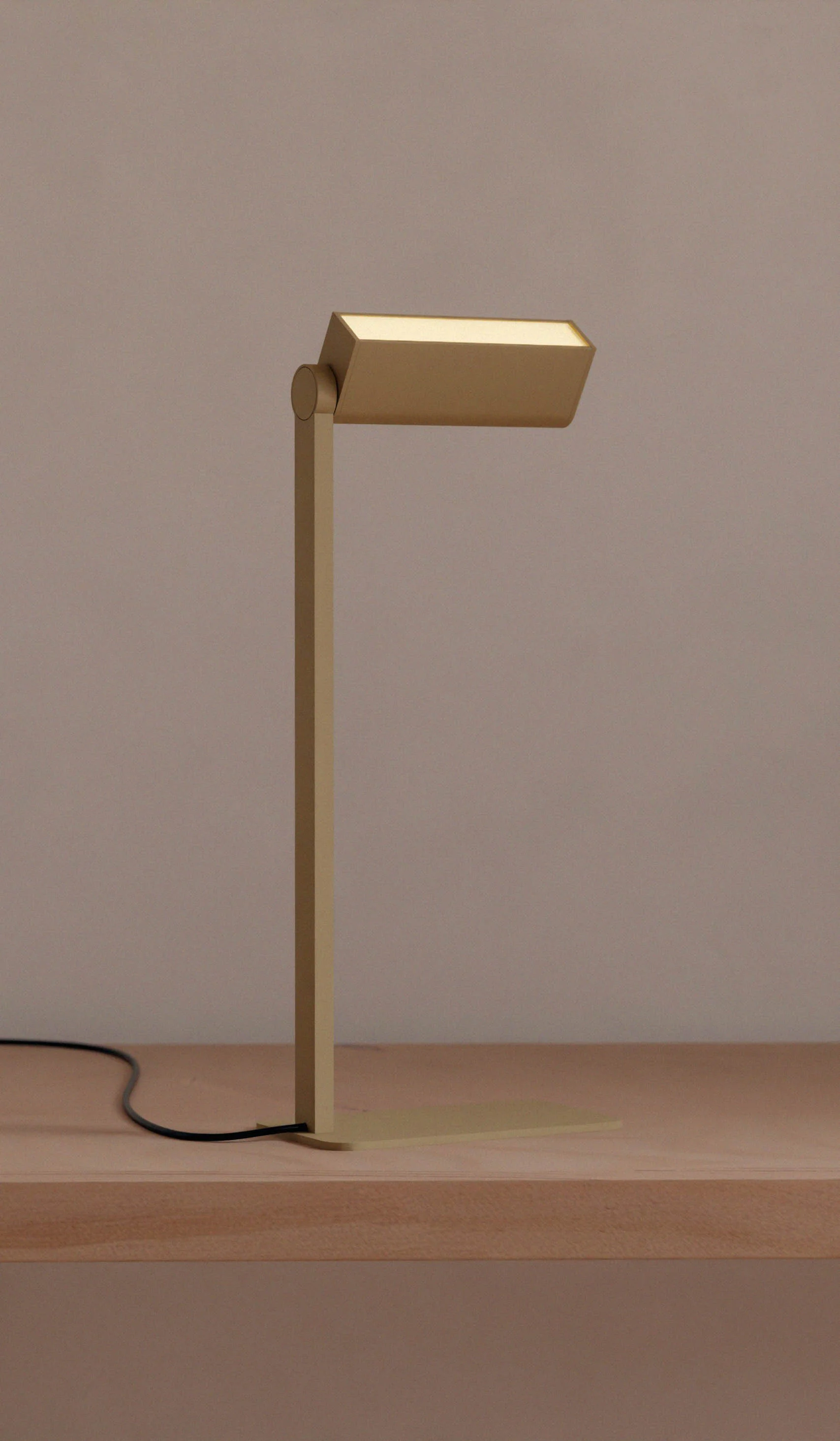 Lambert & Fils Ipoli 09 Table Lamp - Image 13