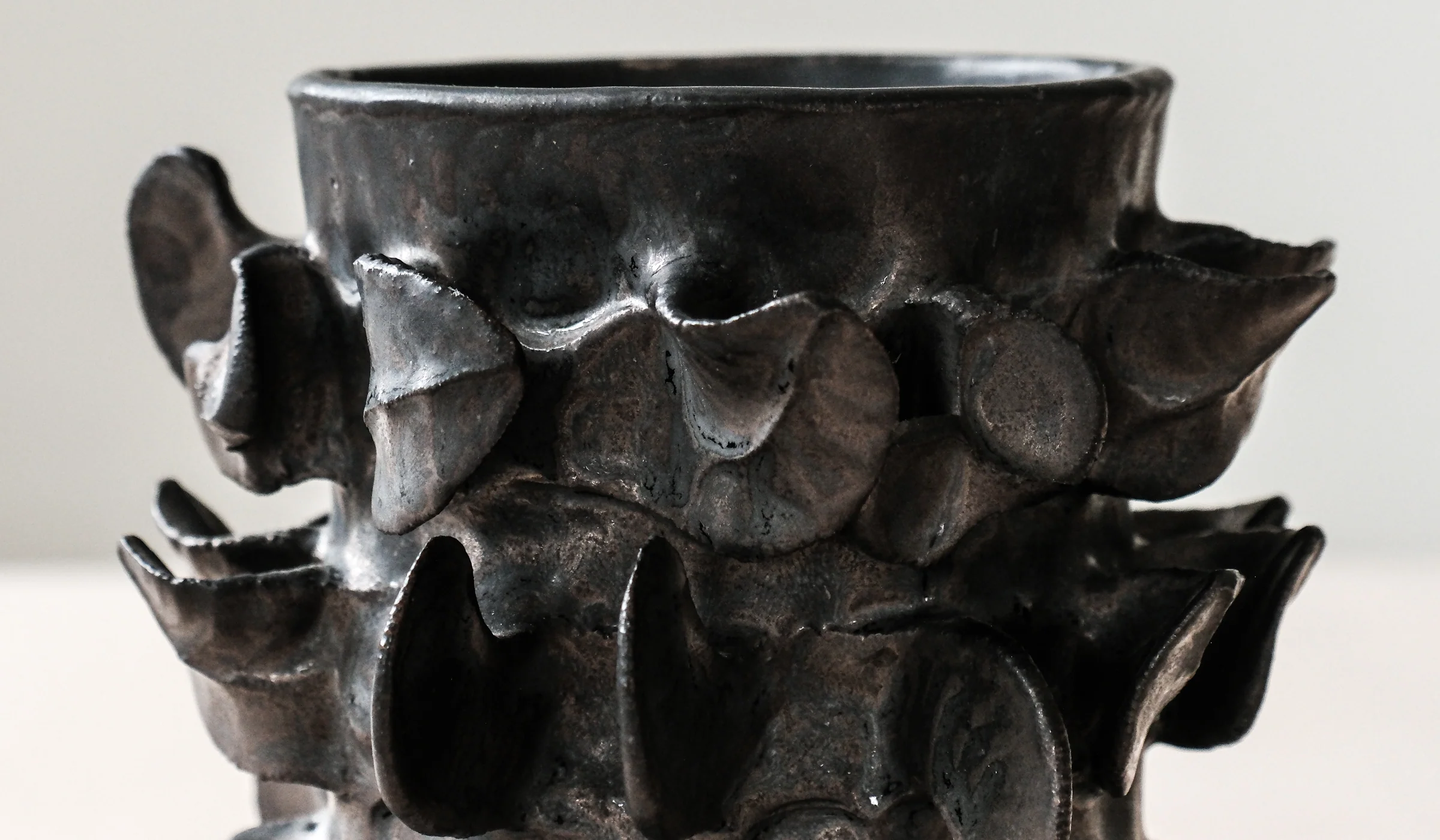 Paul S. Briggs Caltrop Vase No. 10 - Image 10