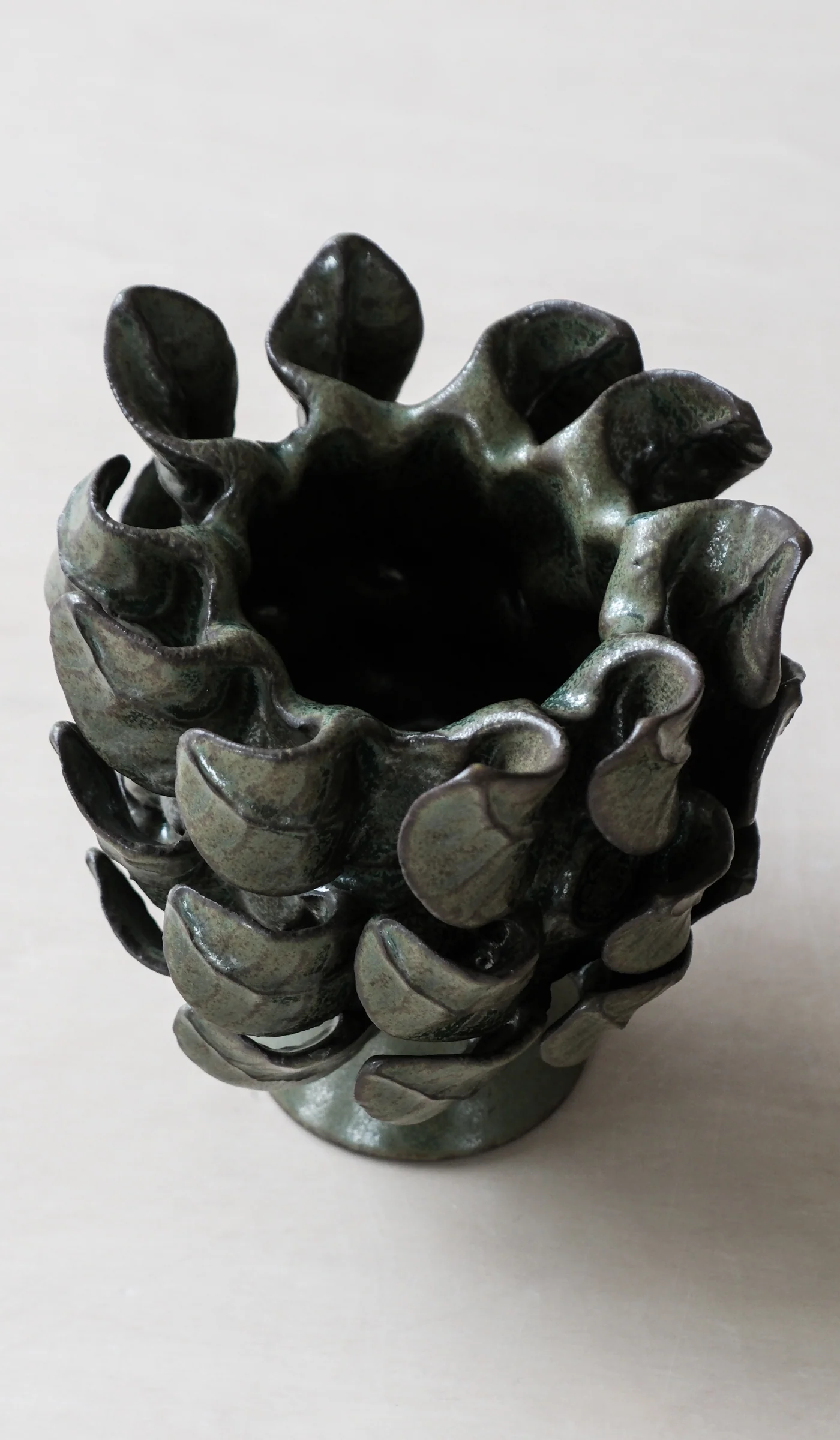 Paul S. Briggs Windflower Vase No. 1 - Image 8