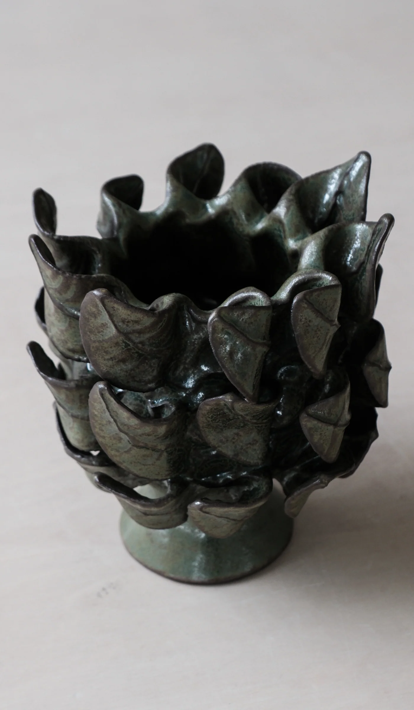 Paul S. Briggs Windflower Vase No. 1 - Image 9