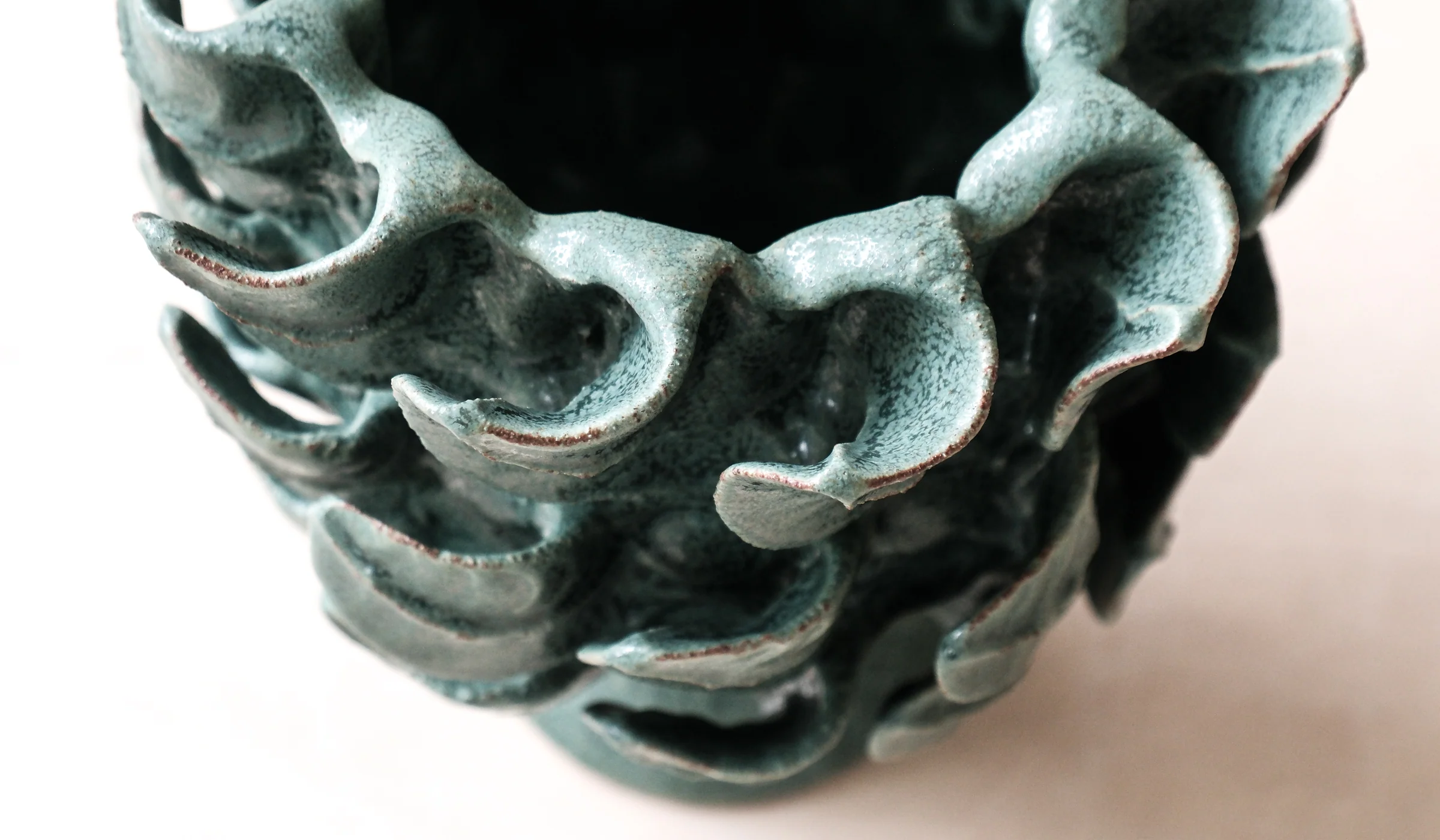Paul S. Briggs Windflower Vase No. 9 - Image 10
