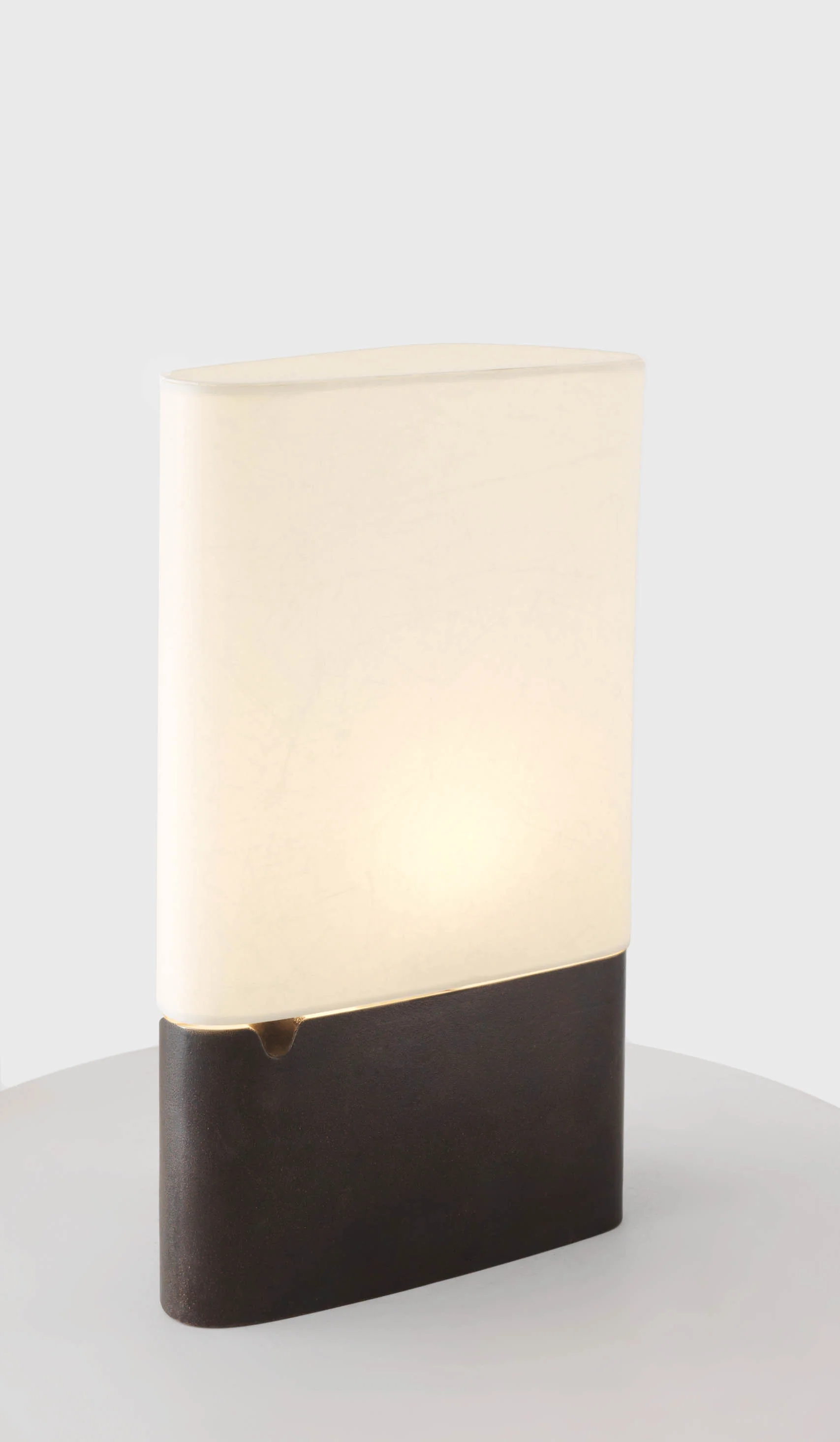 Resident Blackened Cast Bronze Fulcrum Table Lamp - Image 3