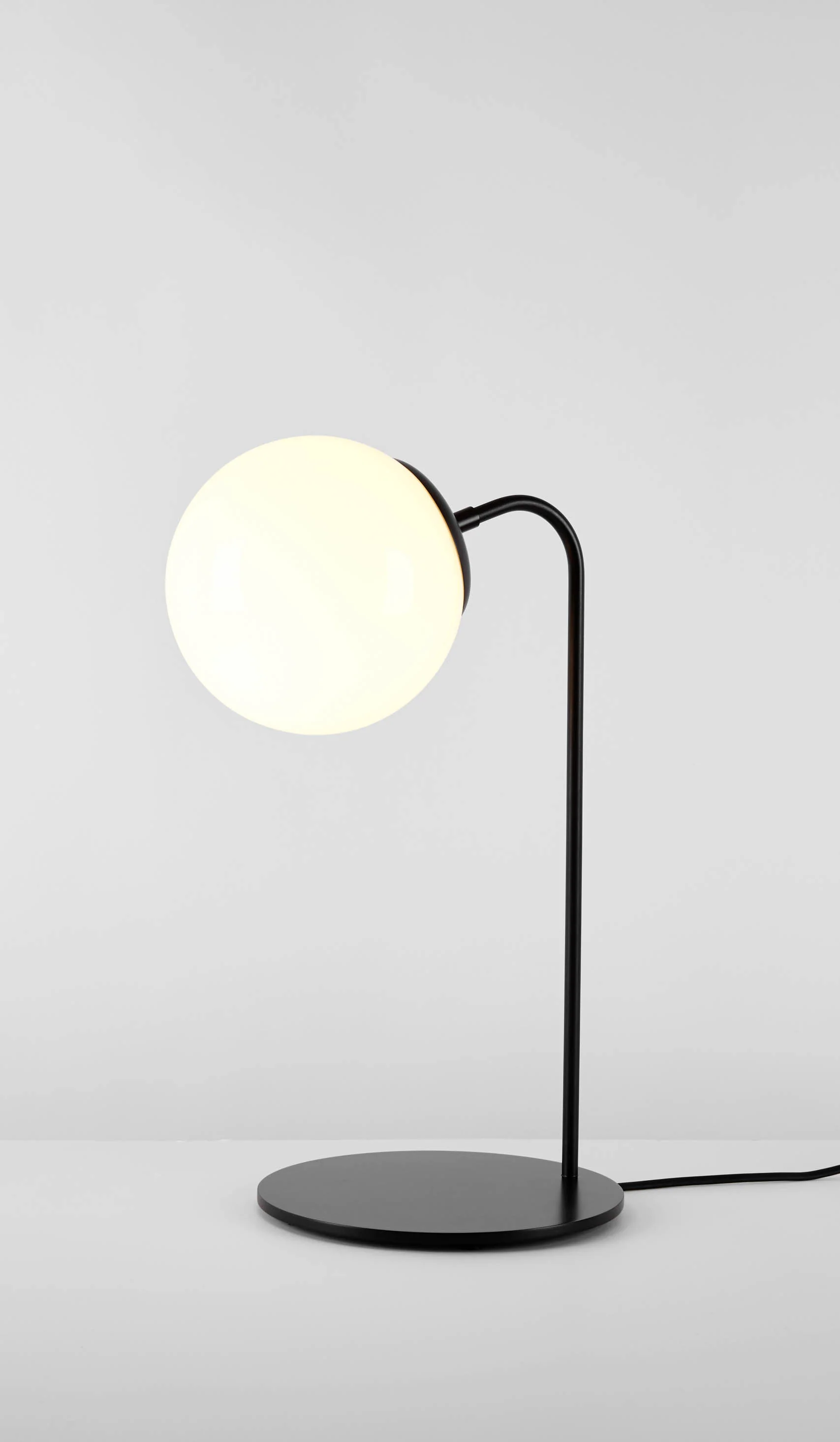 Roll & Hill Modo Table Lamp - Image 8