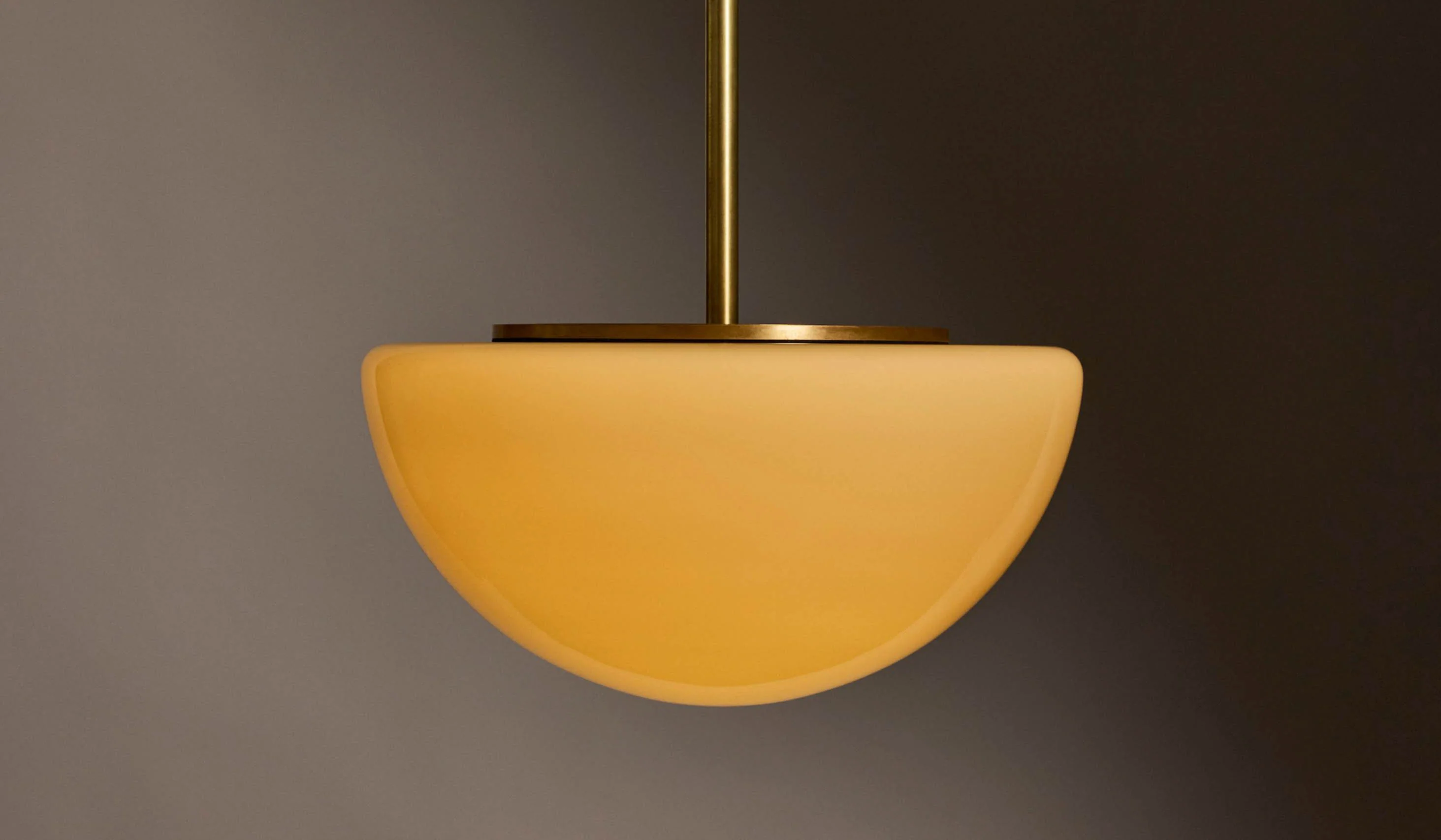 Roll & Hill Pearl Pendant - Image 10