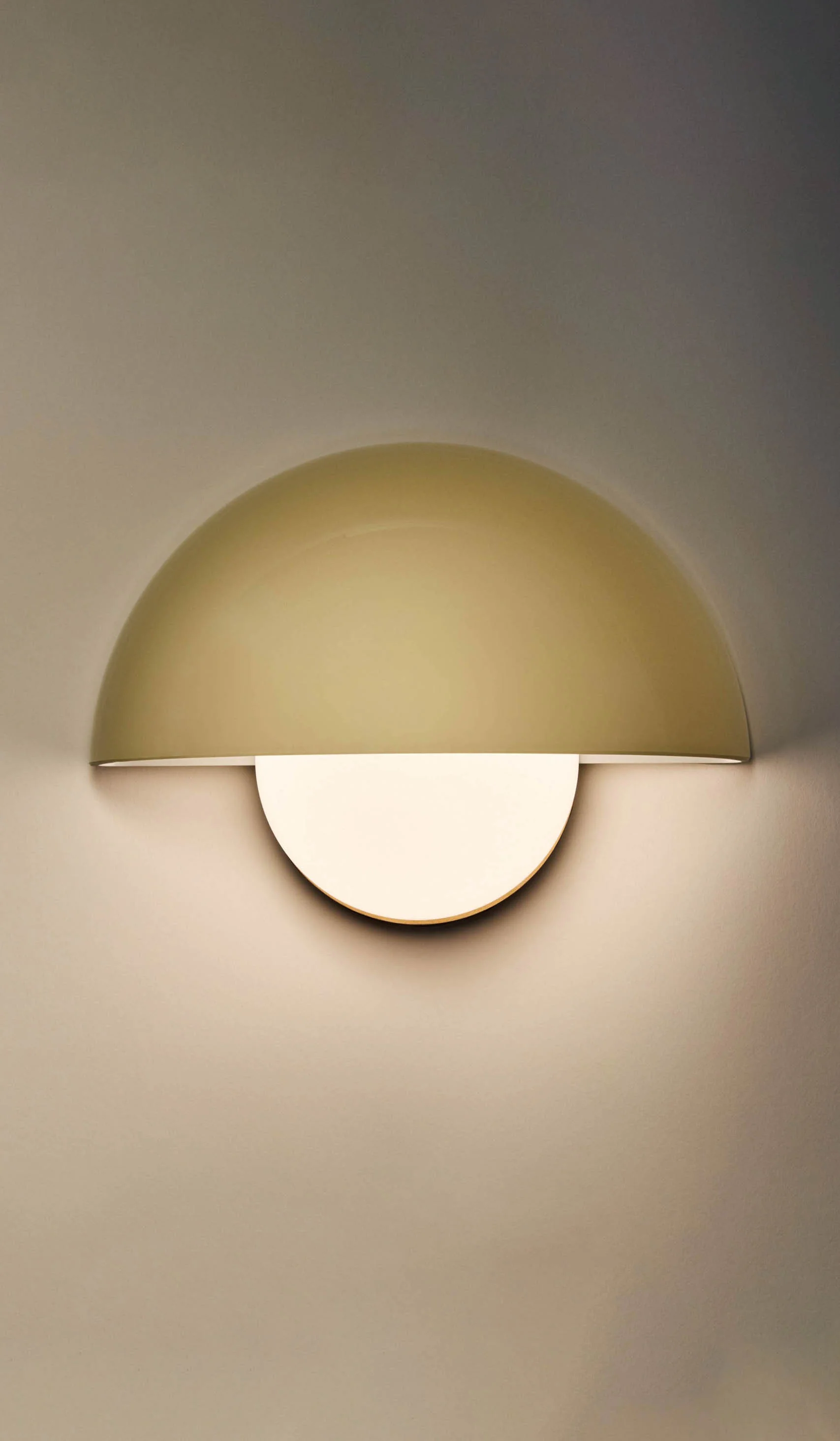 Roll & Hill Pearl Sconce - Image 11