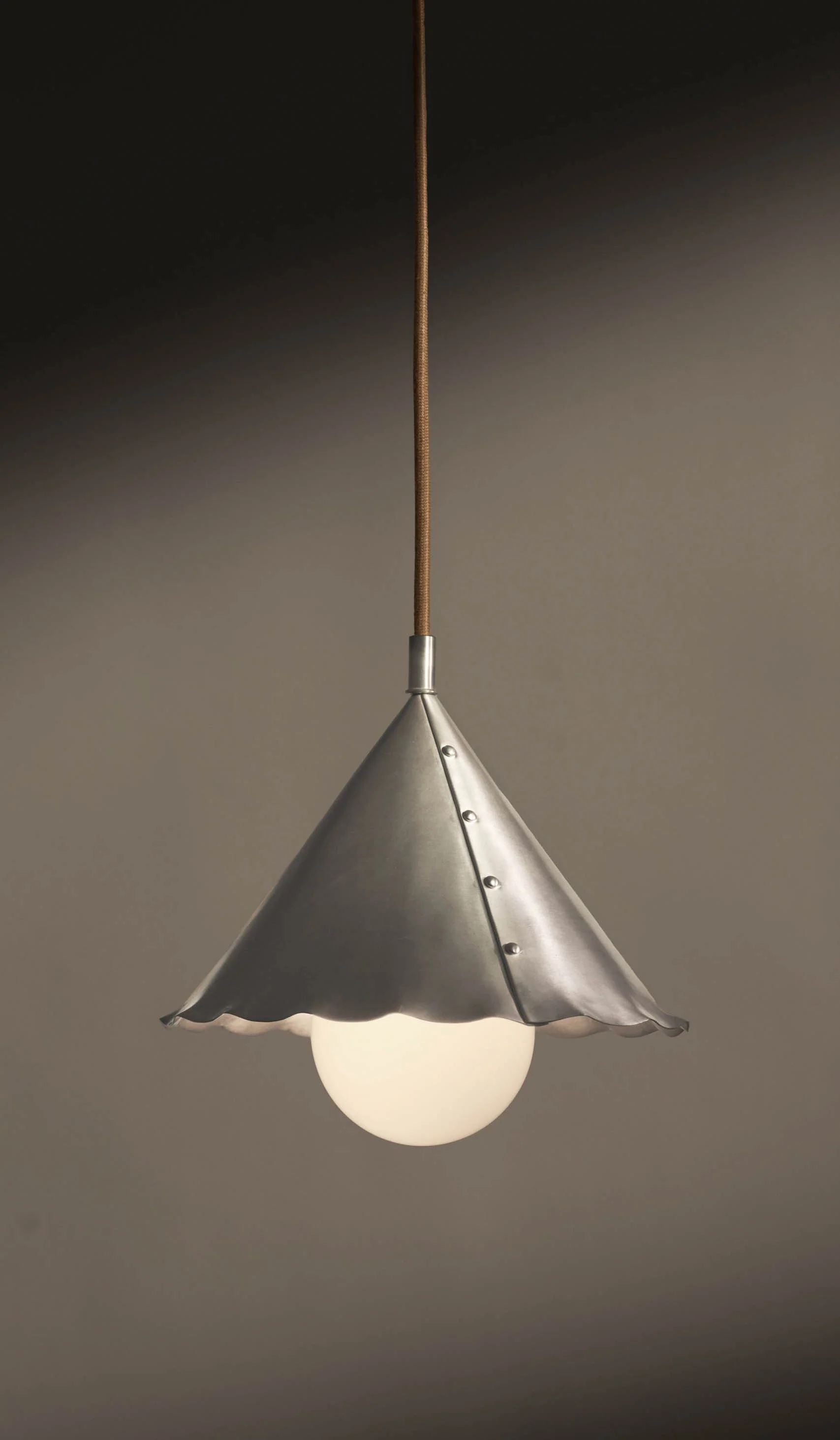 Roll & Hill Petal Pendant - Image 10
