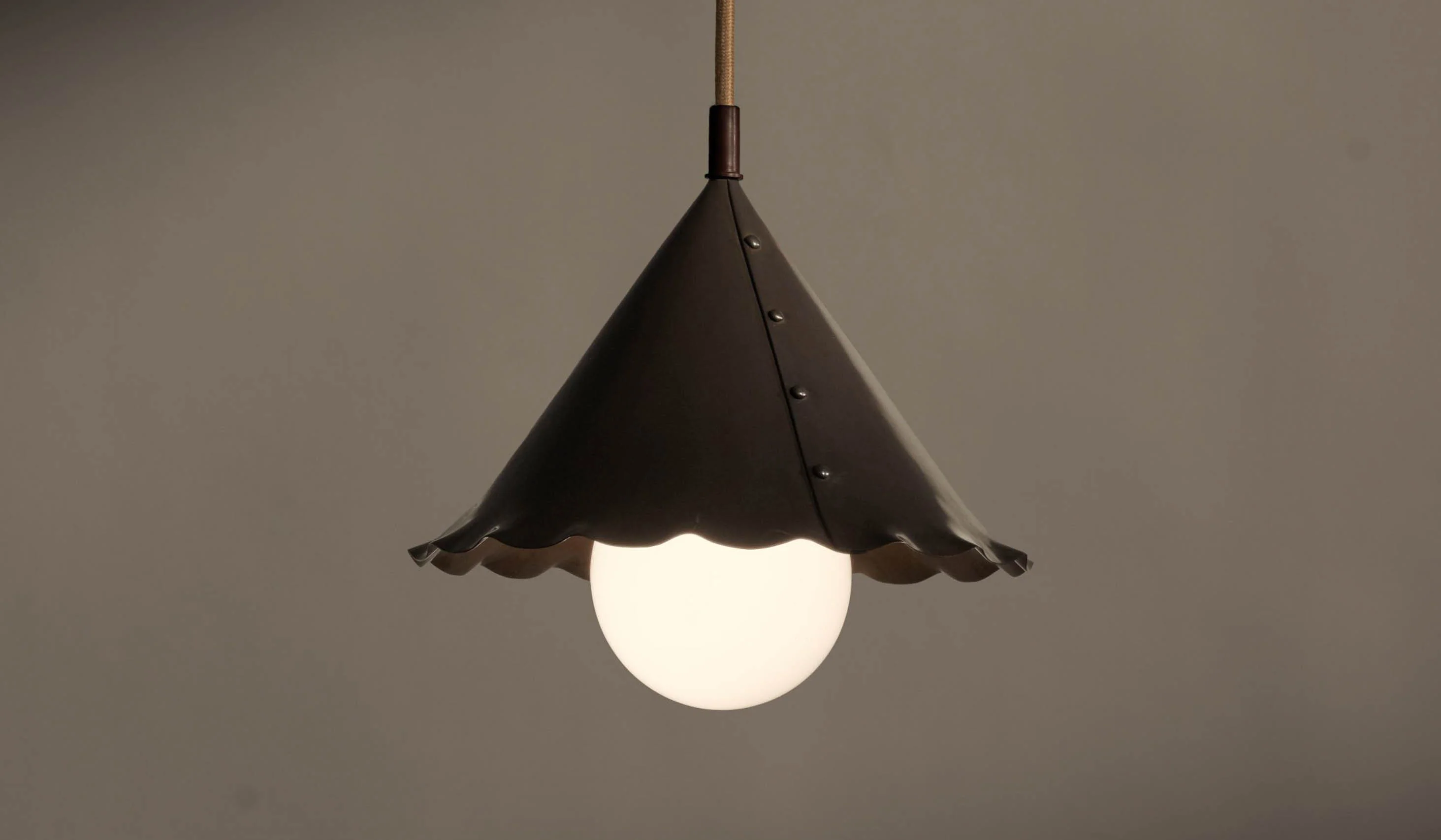 Roll & Hill Petal Pendant - Image 11