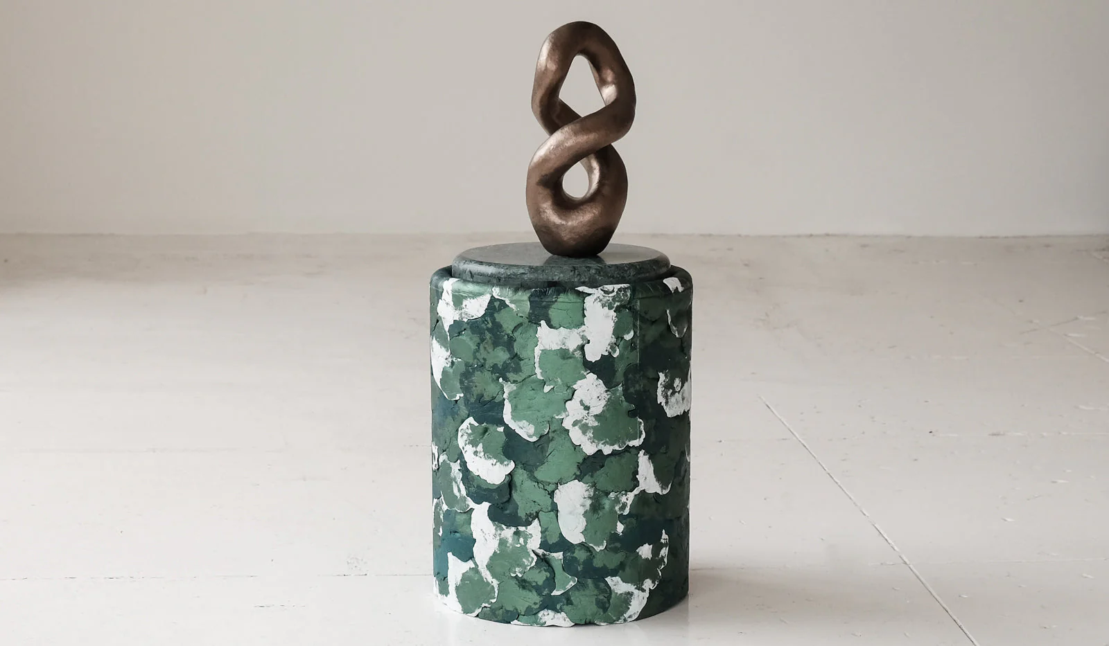 Ross Hansen Green Barrel Table - Image 15