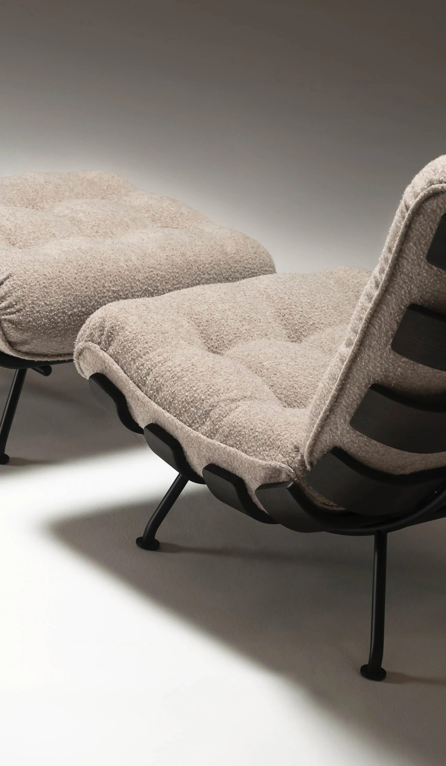 Tacchini 'Costela' Ottoman - Image 17