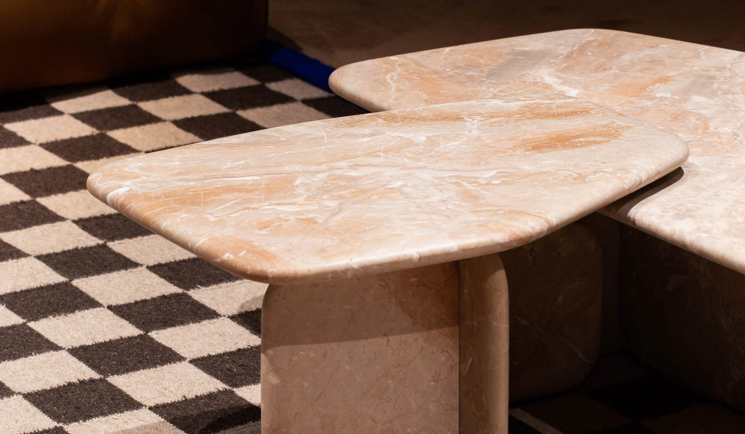 Tacchini 'Dolmen' Table - Image 9