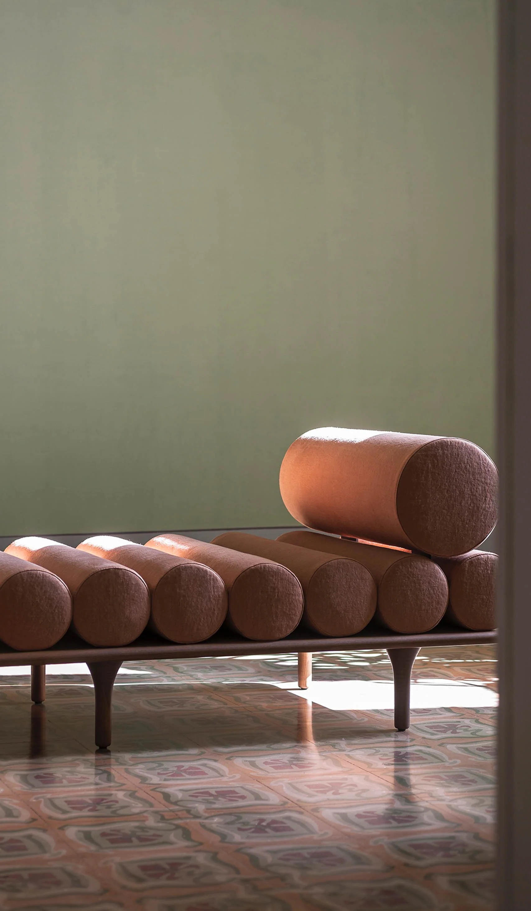 Tacchini 'Five to Nine' Chaise Lounge - Image 19
