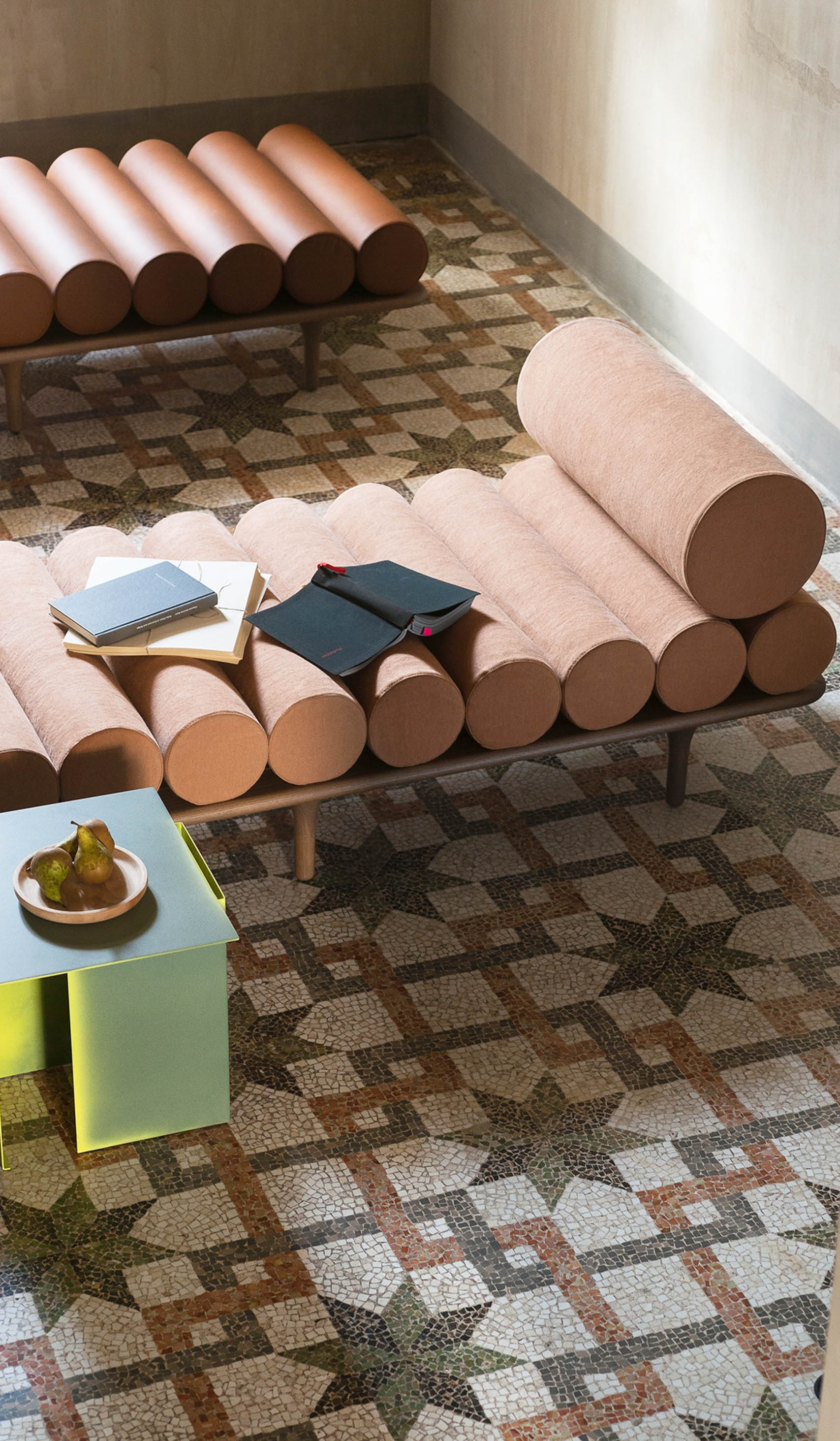 Tacchini 'Five to Nine' Chaise Lounge - Image 8