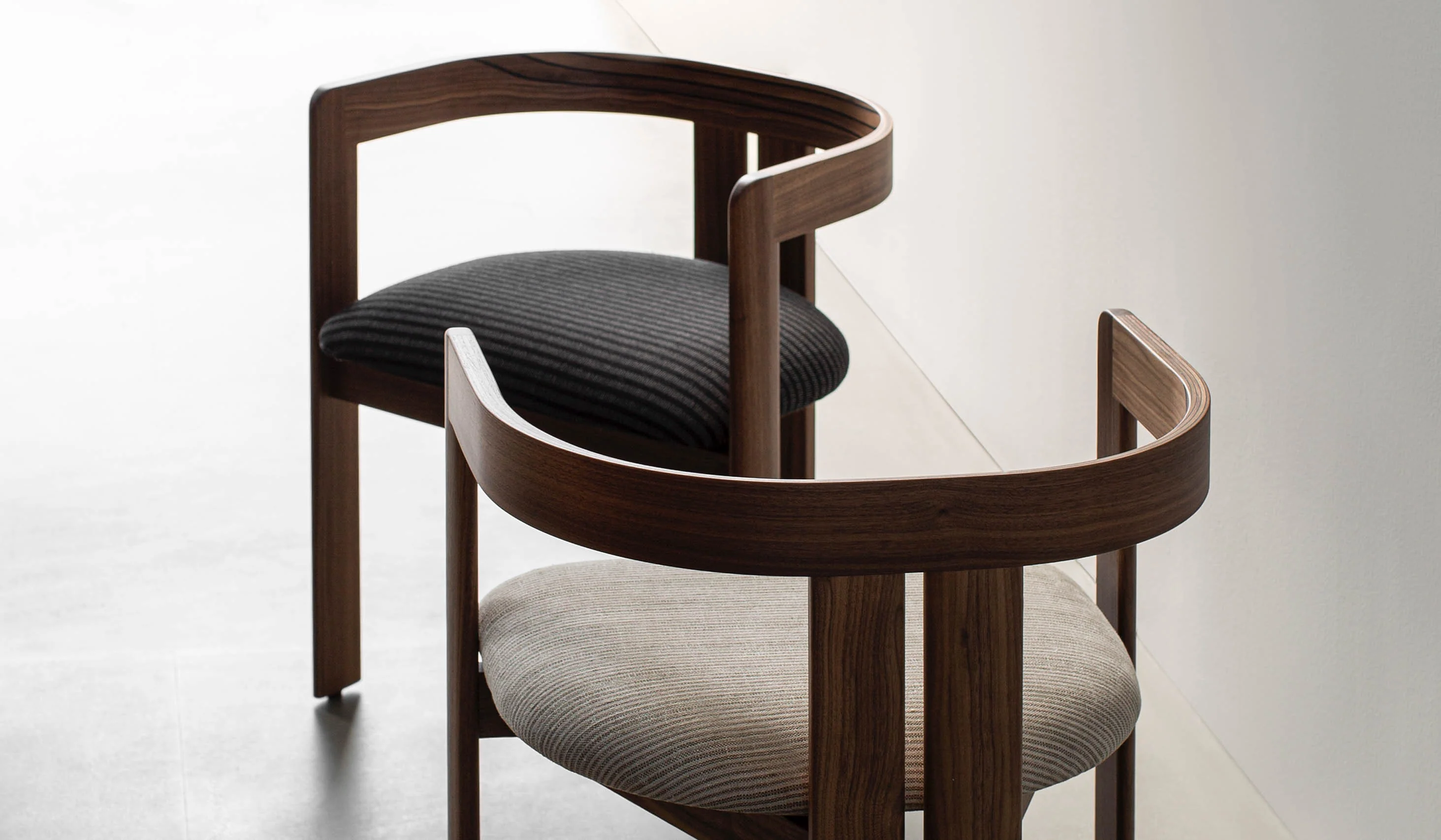 Tacchini 'Pigreco' Chair - Image 15