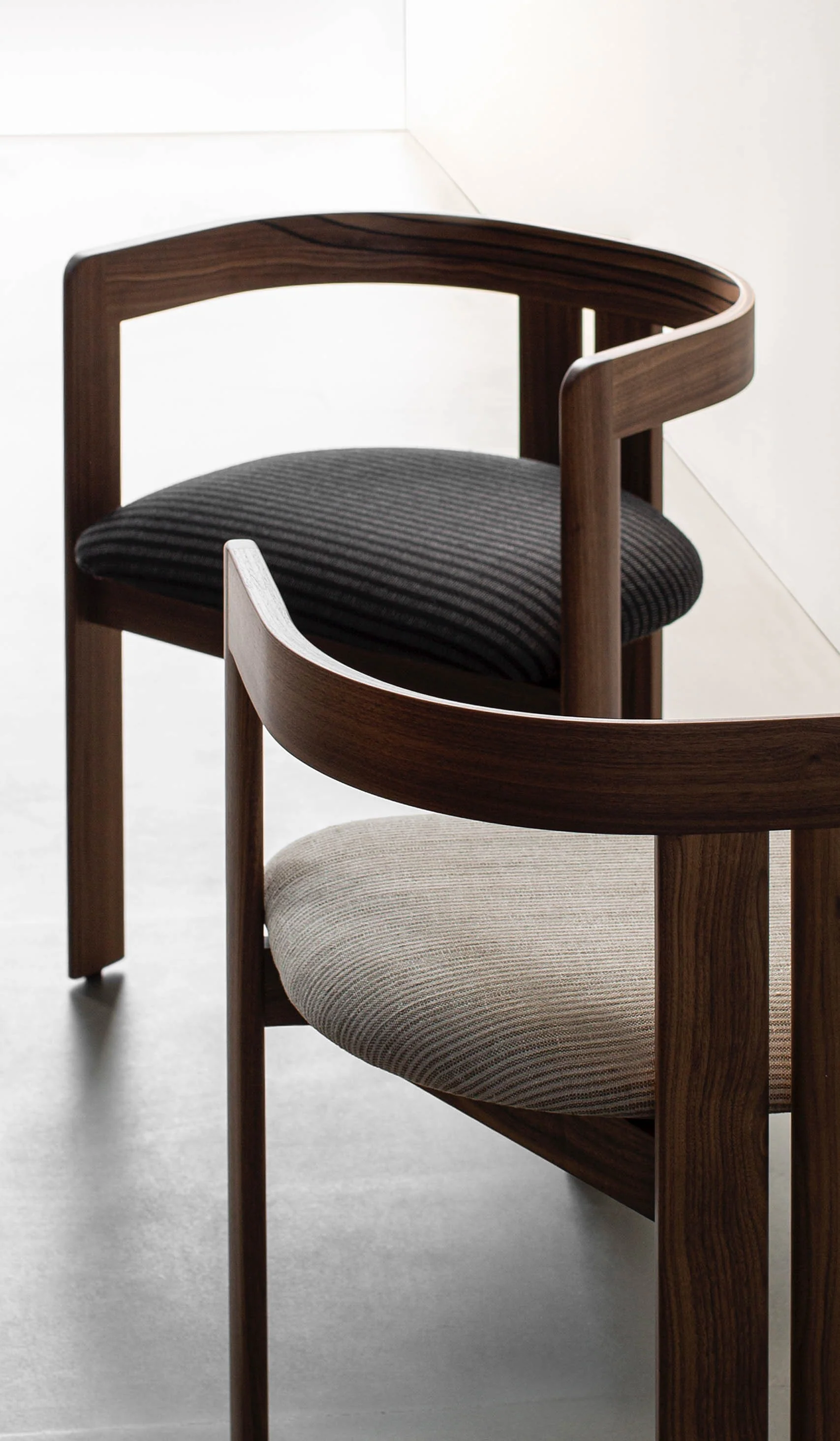Tacchini 'Pigreco' Chair - Image 21