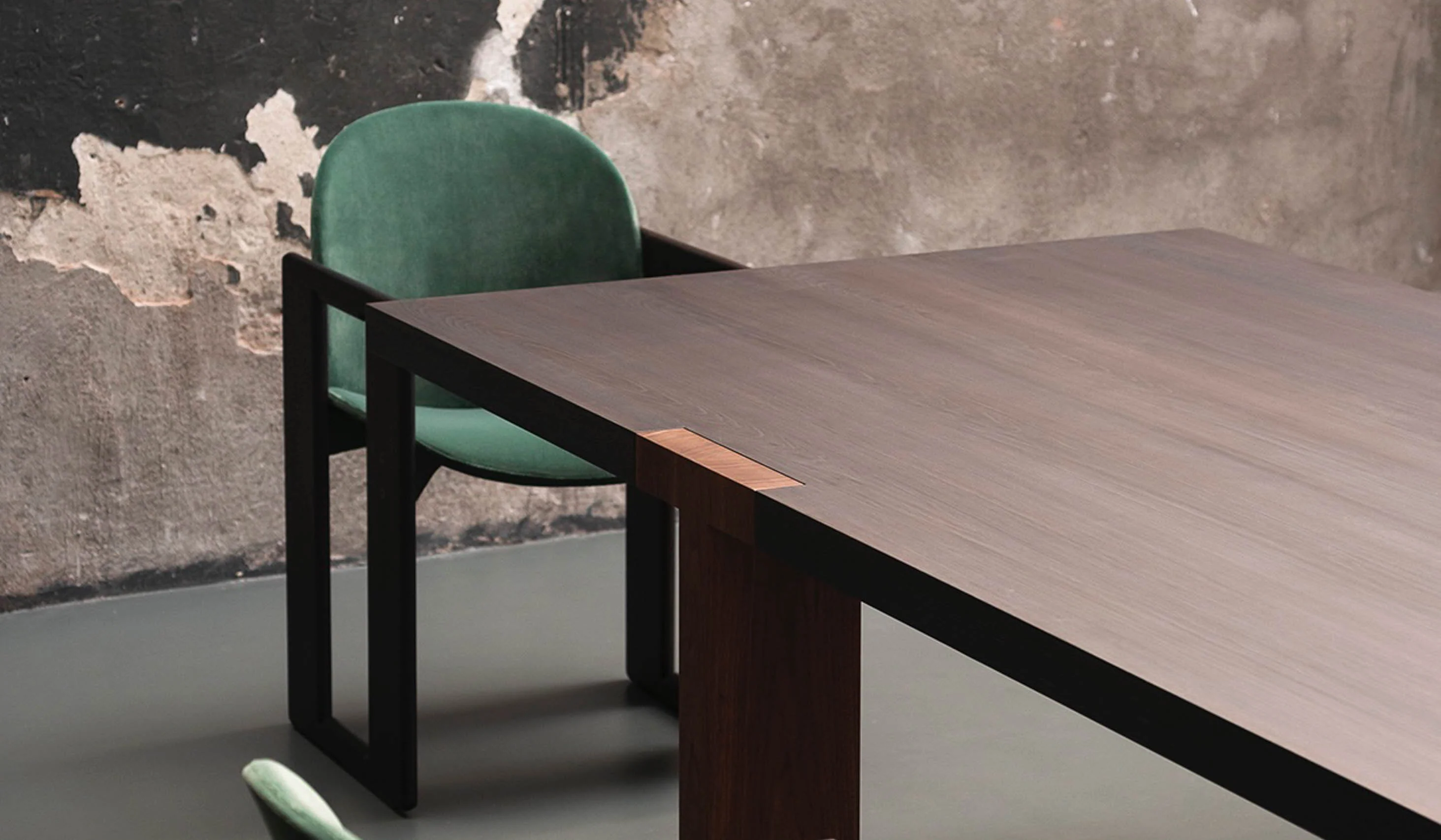 Tacchini 'T' Table - Image 5