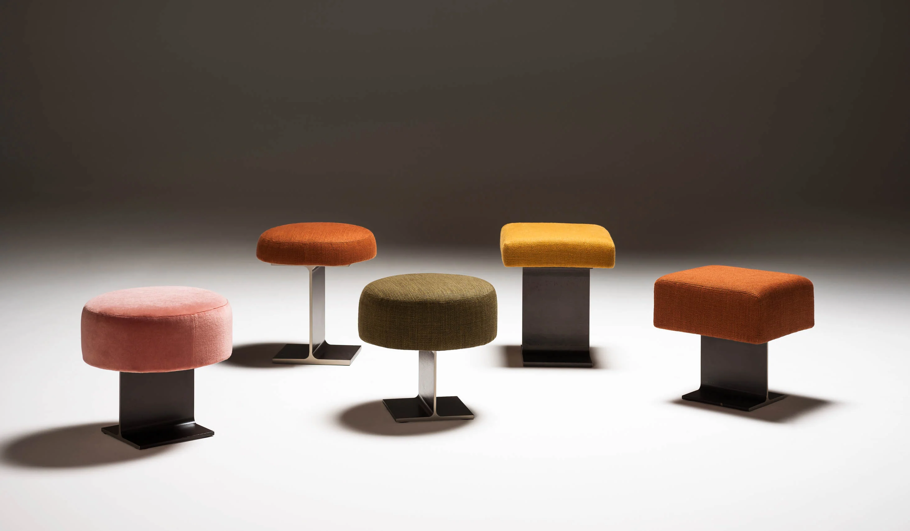 Tacchini 'Trono' Stool / Ottoman - Image 7