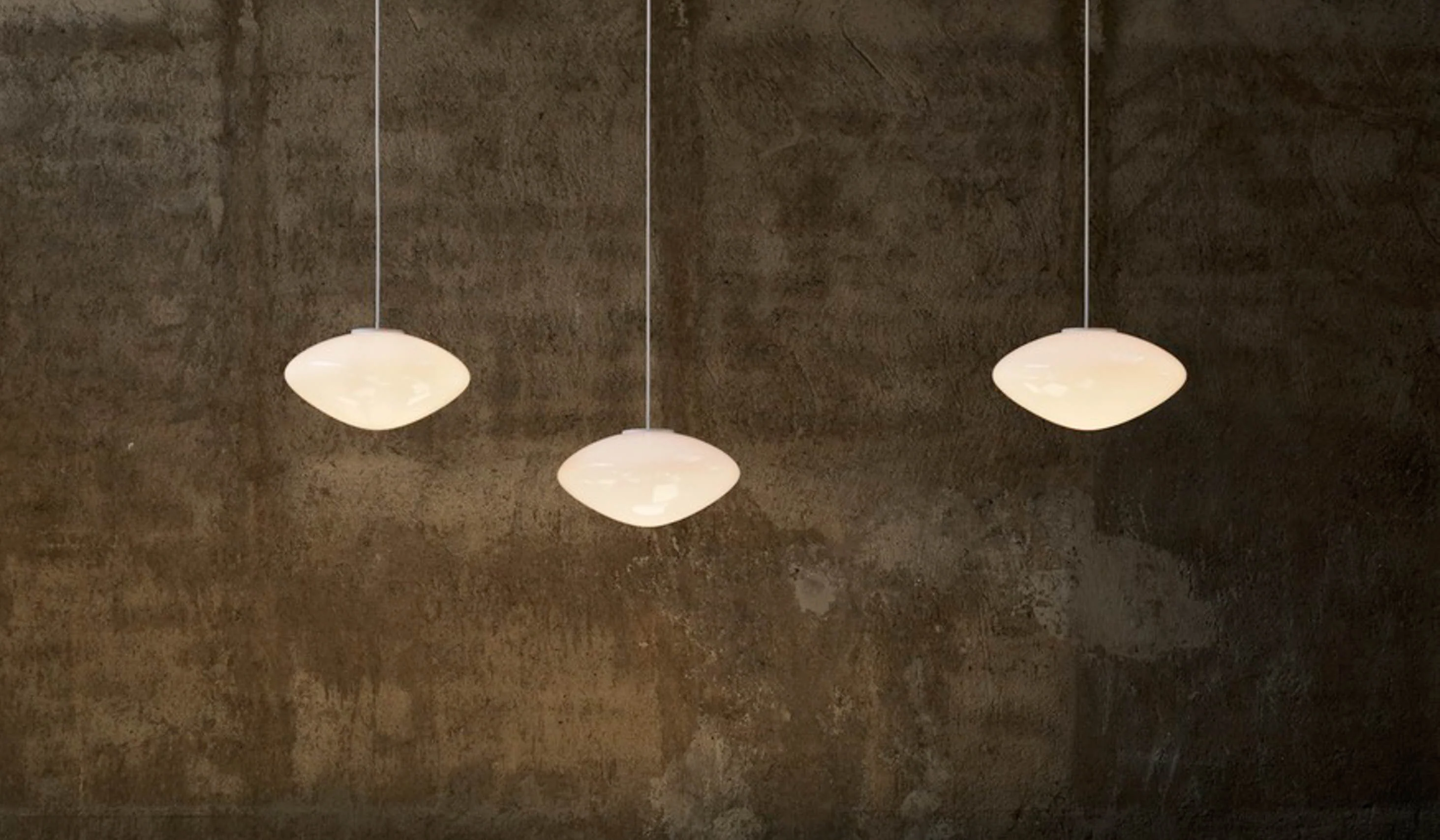&Tradition AP15 Mist Pendant (9.8" diameter) - Image 7