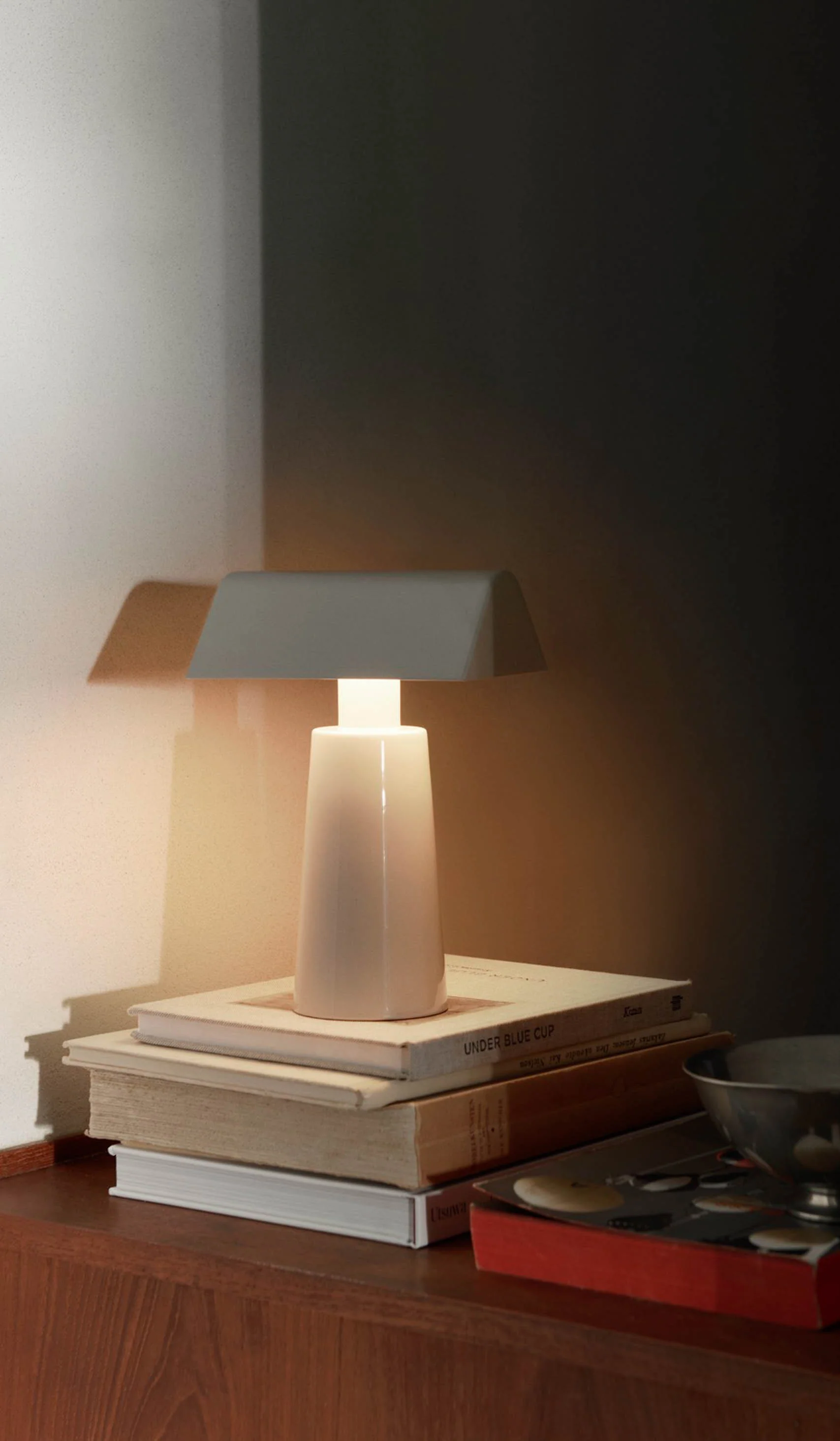 &Tradition MF1 Caret Portable Table Lamp - Image 24