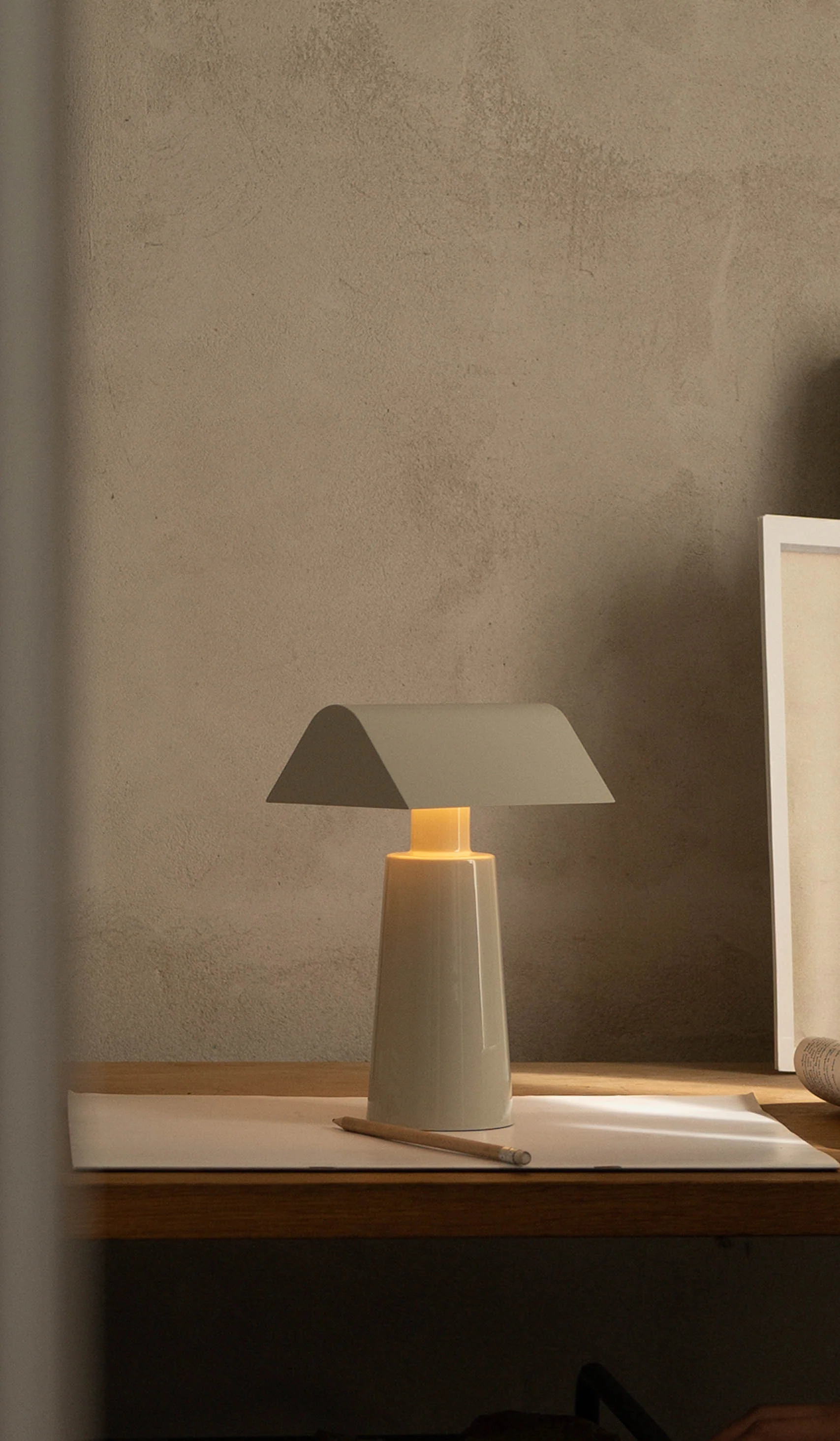 &Tradition MF1 Caret Portable Table Lamp - Image 25
