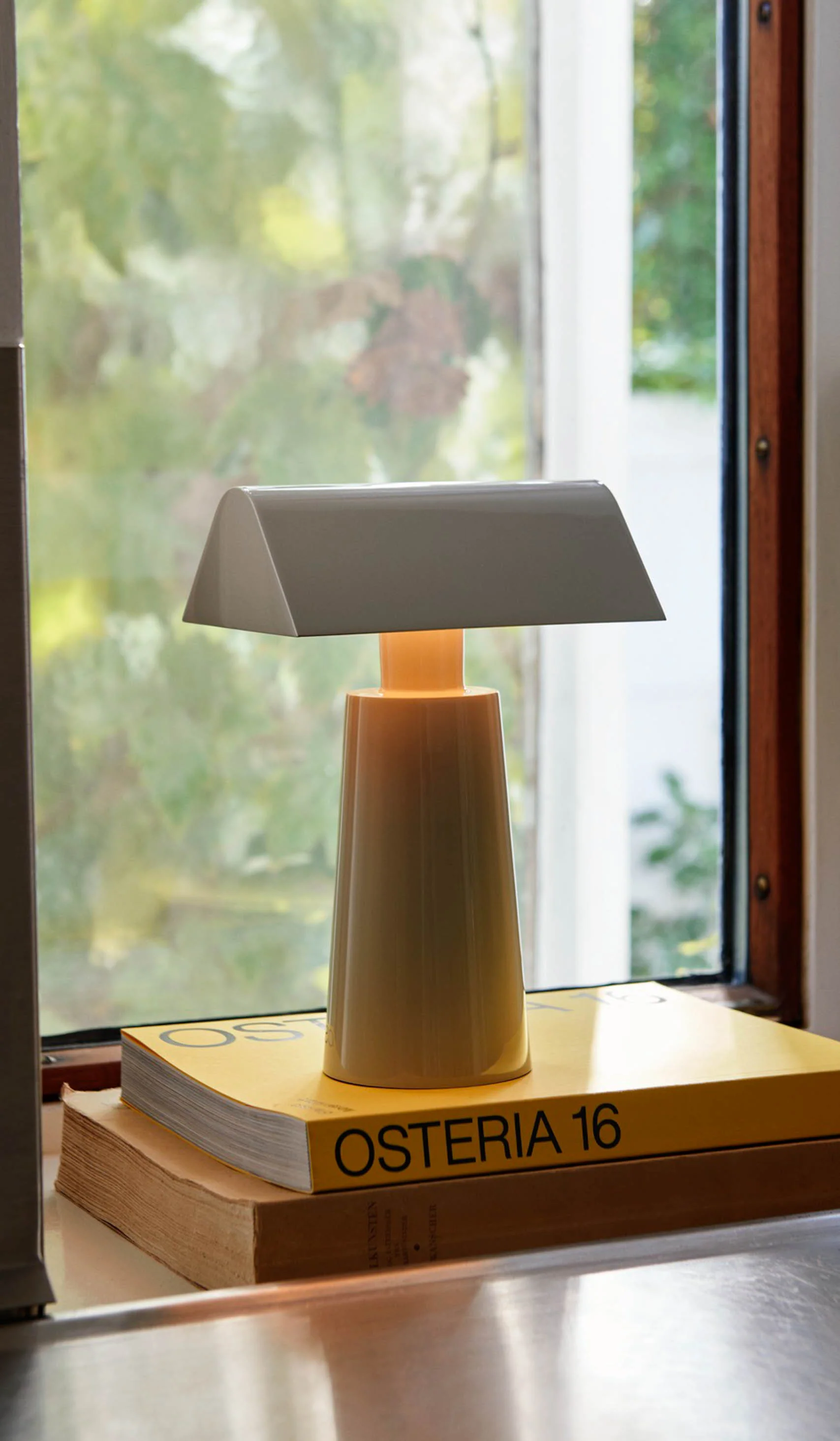 &Tradition MF1 Caret Portable Table Lamp - Image 29