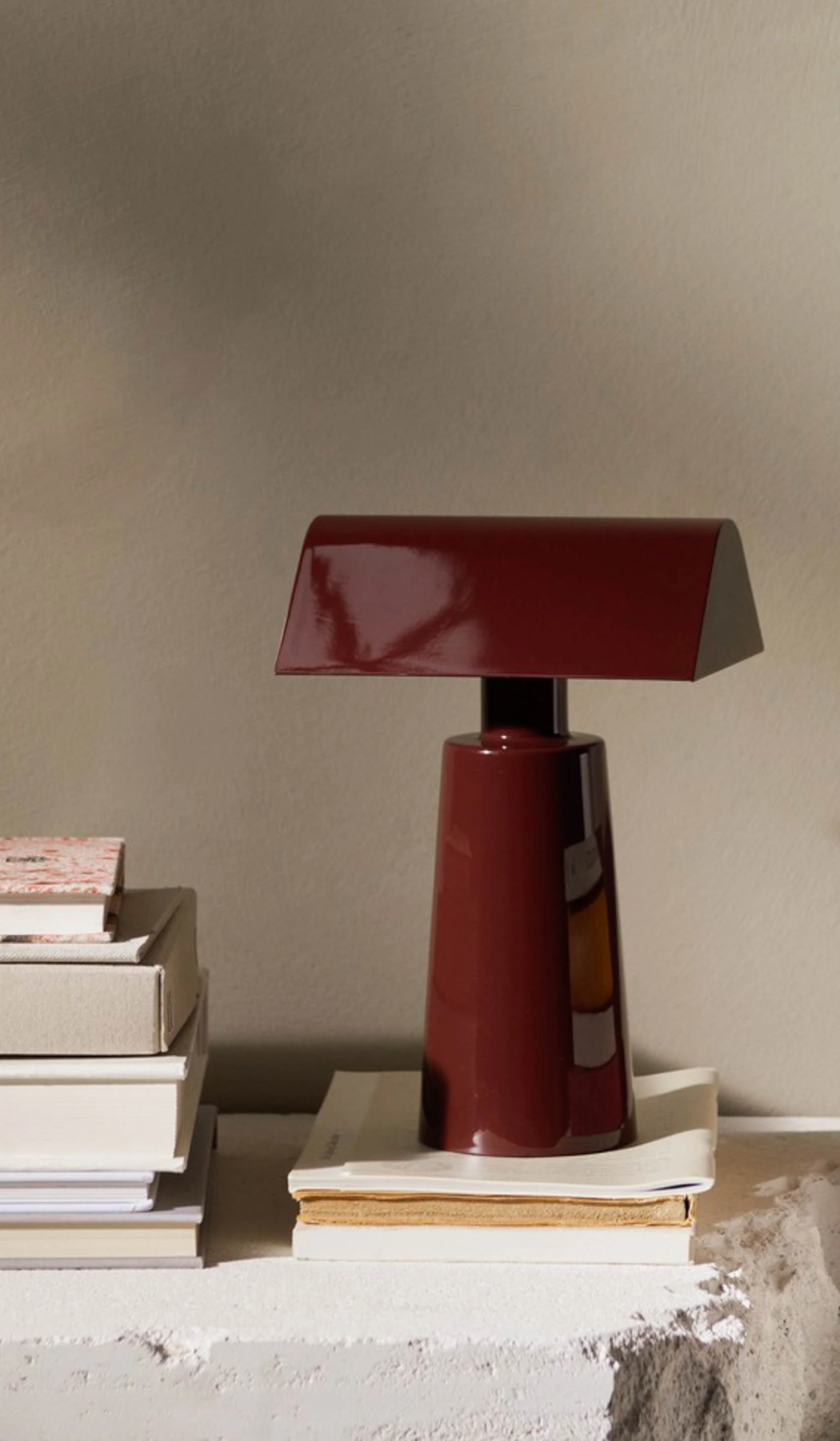 &Tradition MF1 Caret Portable Table Lamp - Image 3