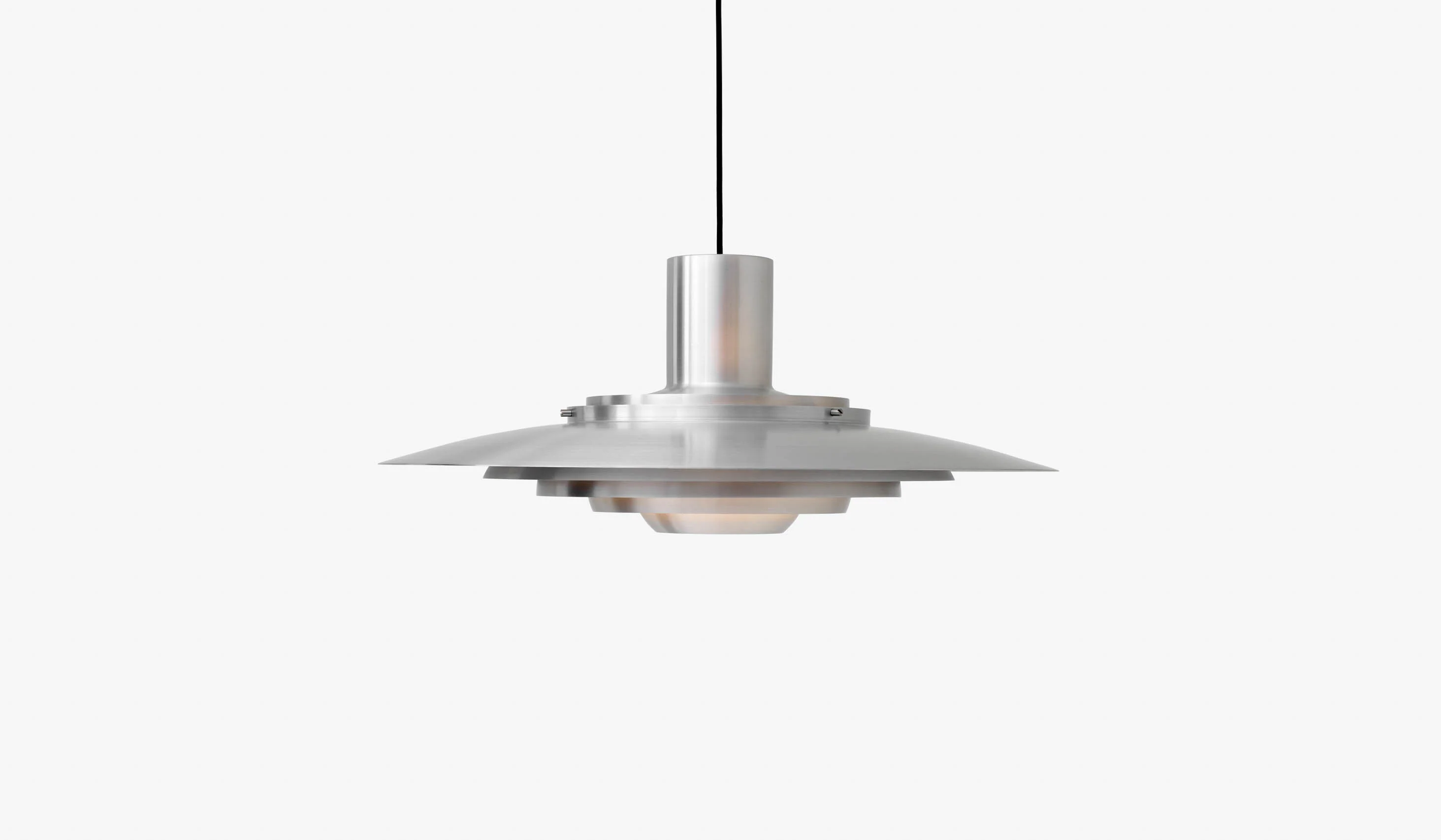 &Tradition P376 KF2 Pendant (27.6" diameter) - Image 23
