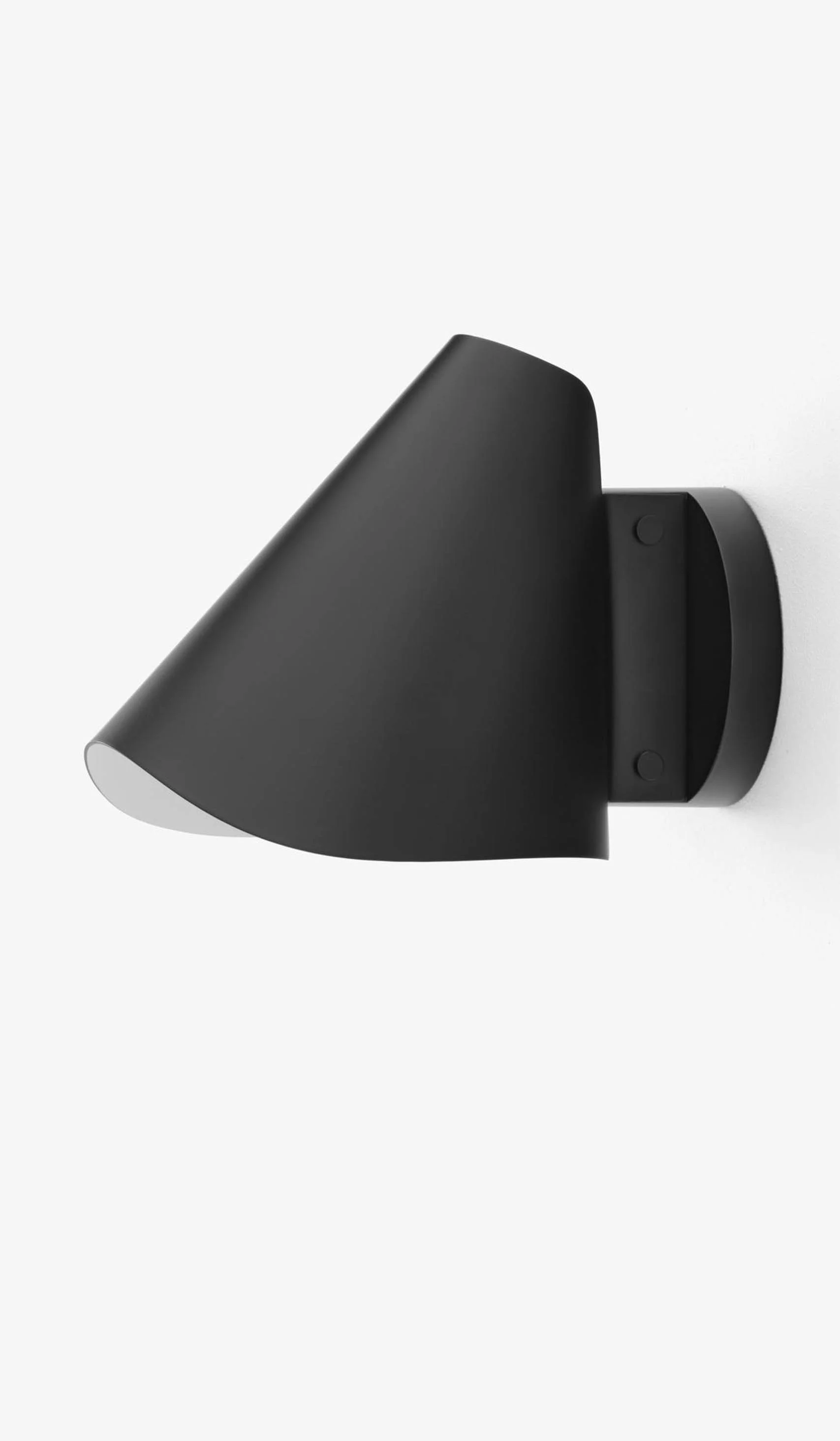 &Tradition SC103 Bonnet Wall Lamp - Image 3