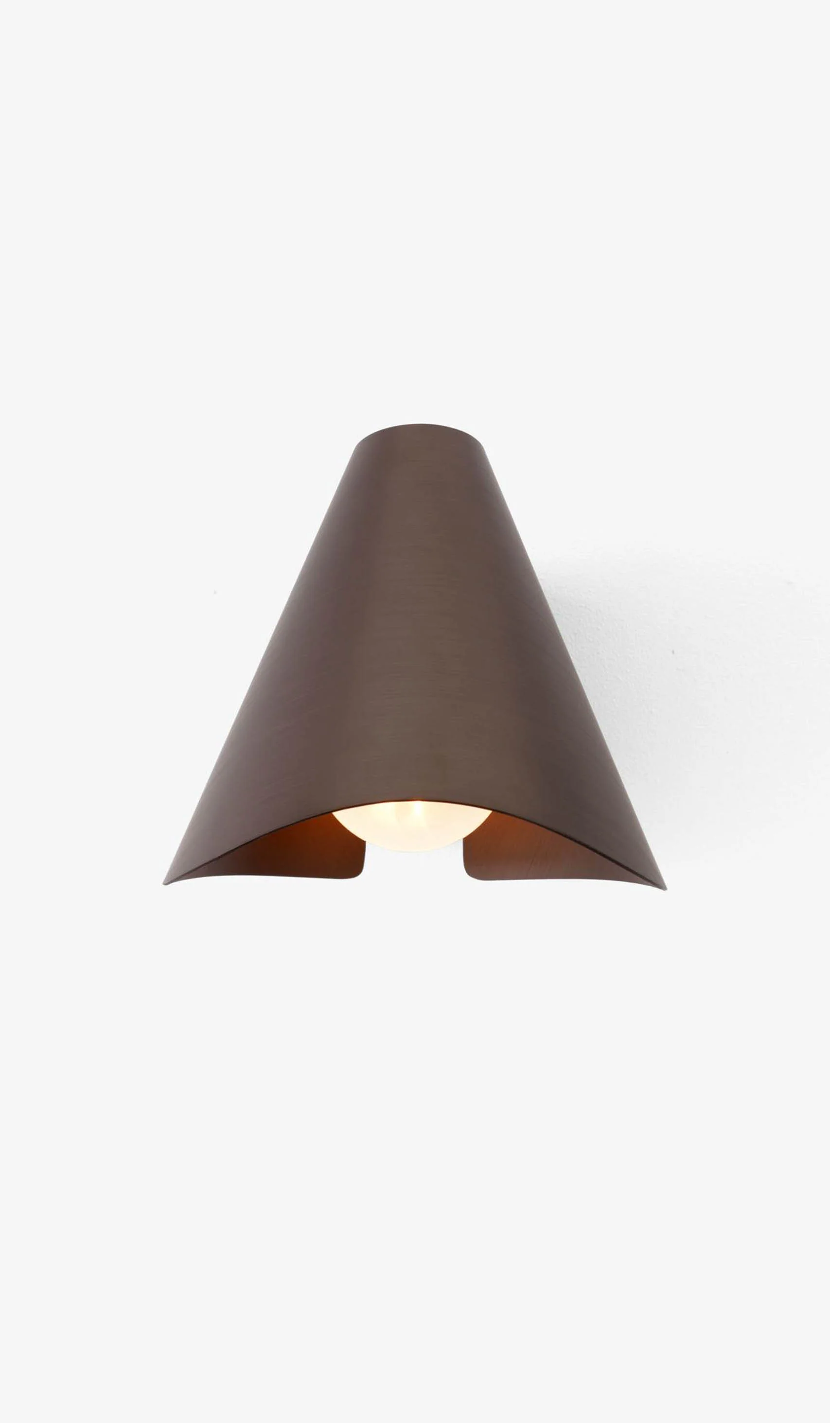 &Tradition SC103 Bonnet Wall Lamp - Image 5