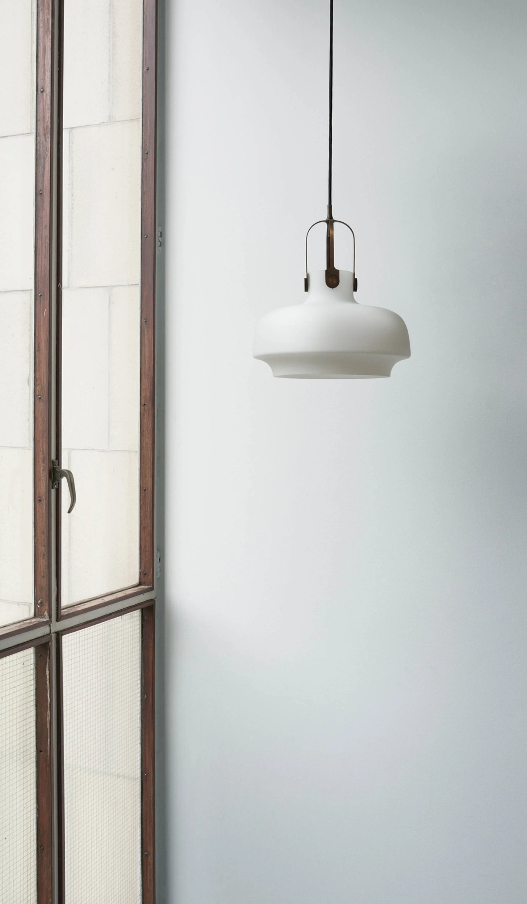 &Tradition SC6 Copenhagen Pendant (7.8" diameter) - Image 10