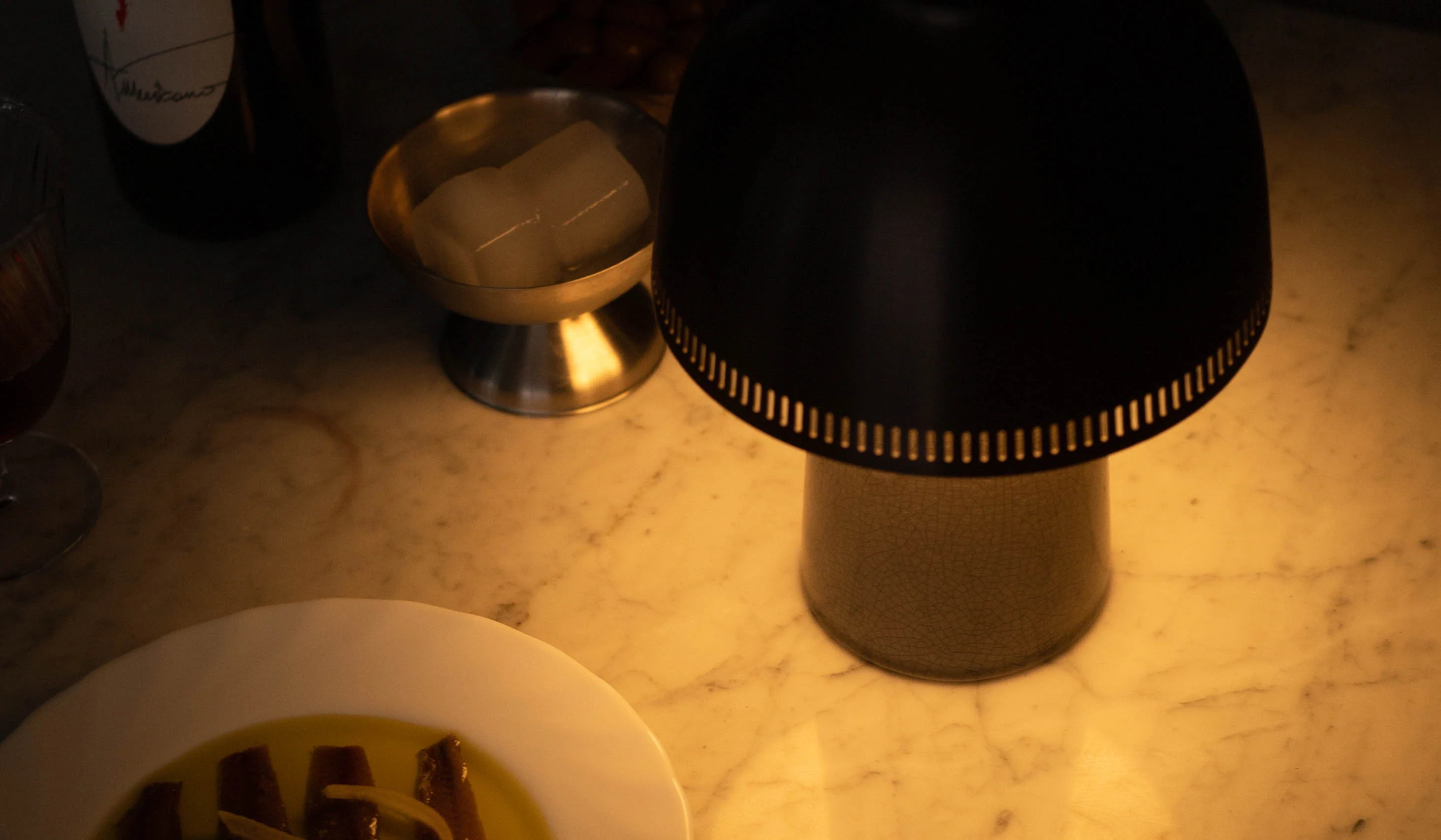 &Tradition SH8 Raku Portable Table Lamp - Image 2